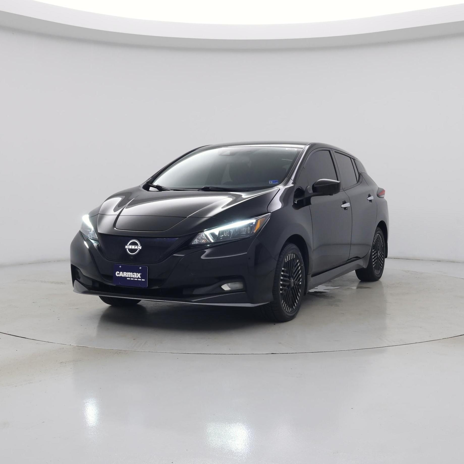 Thumbnail: 2023 Nissan Leaf - 4