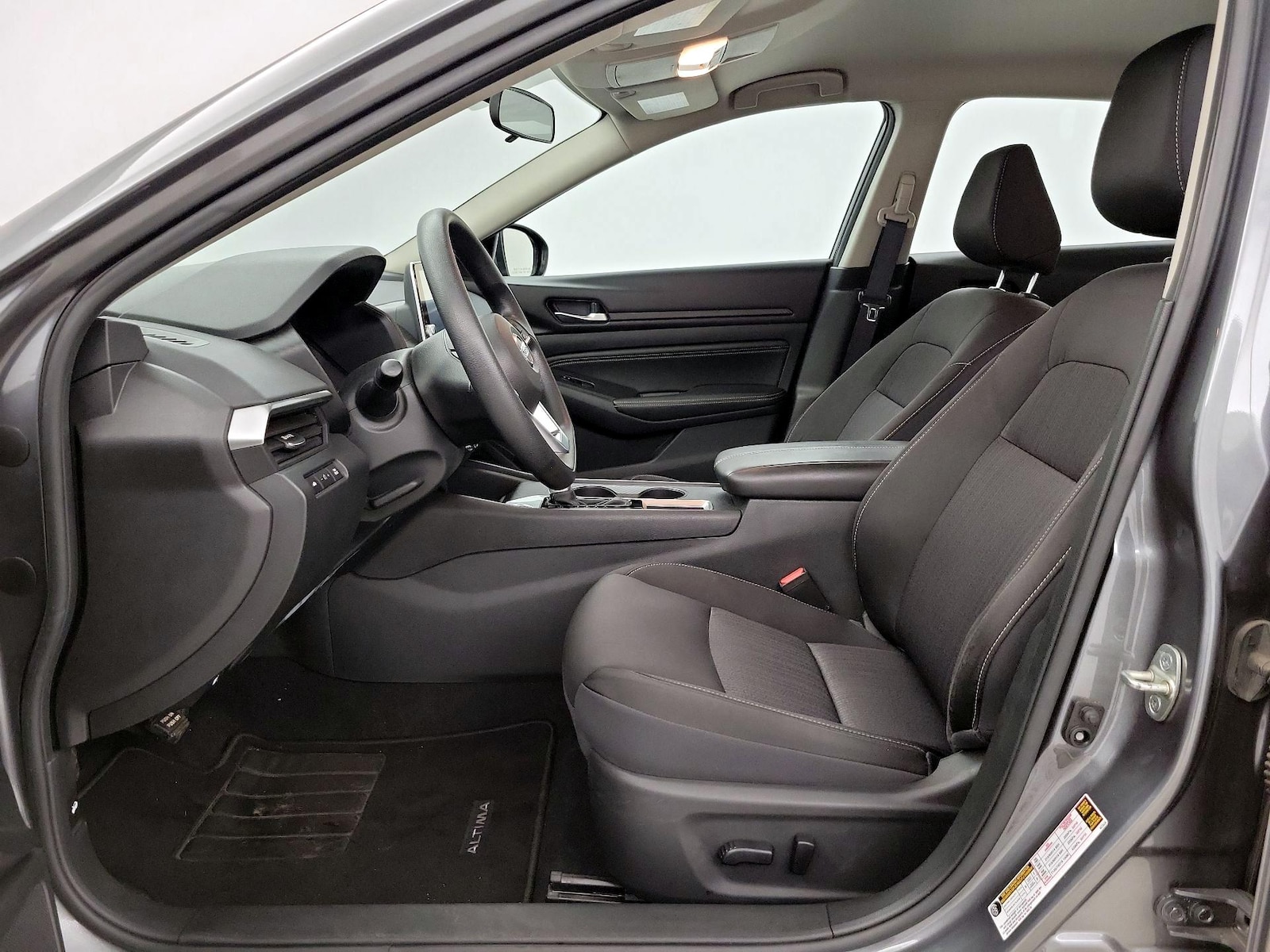 2020 Nissan Altima S - Photo 12