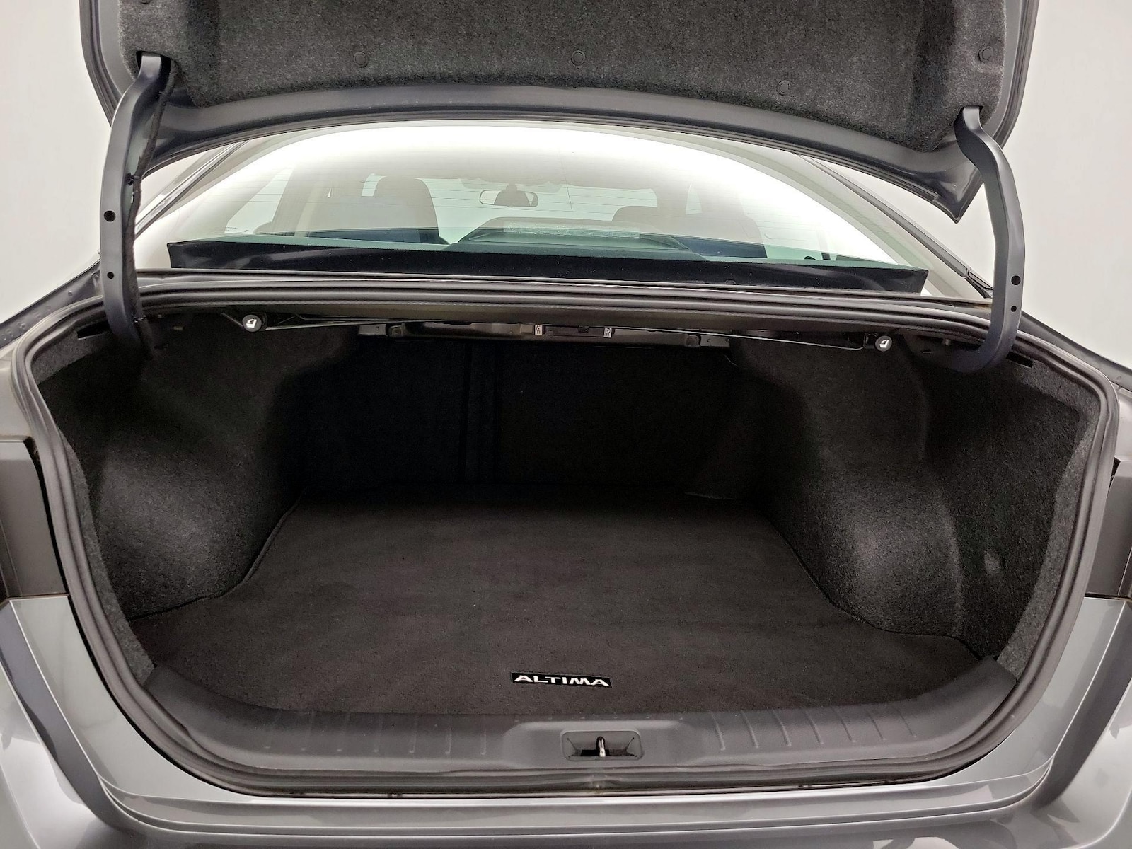 2020 Nissan Altima S - Photo 21