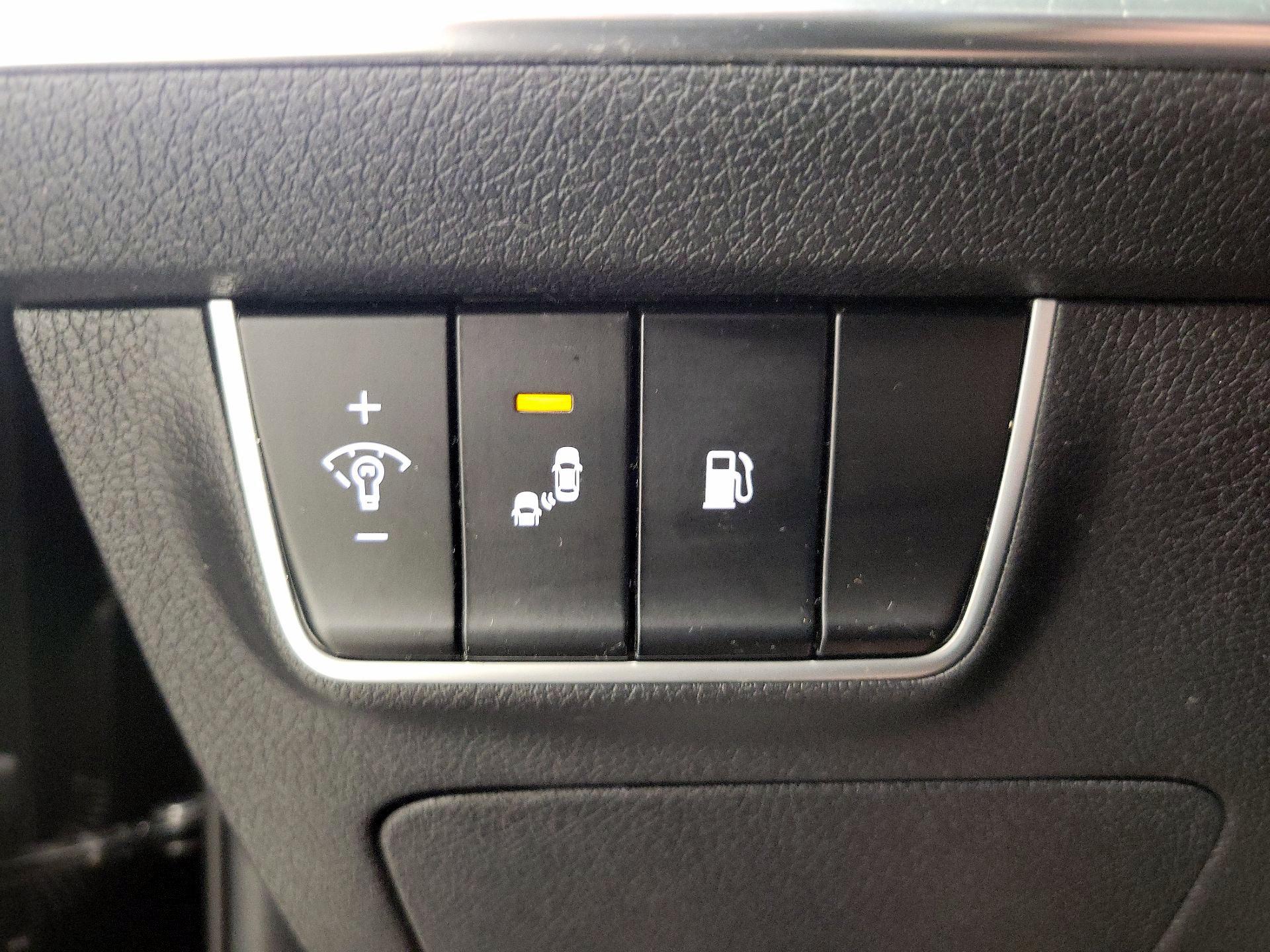 Thumbnail: 2020 Kia Stinger - 13