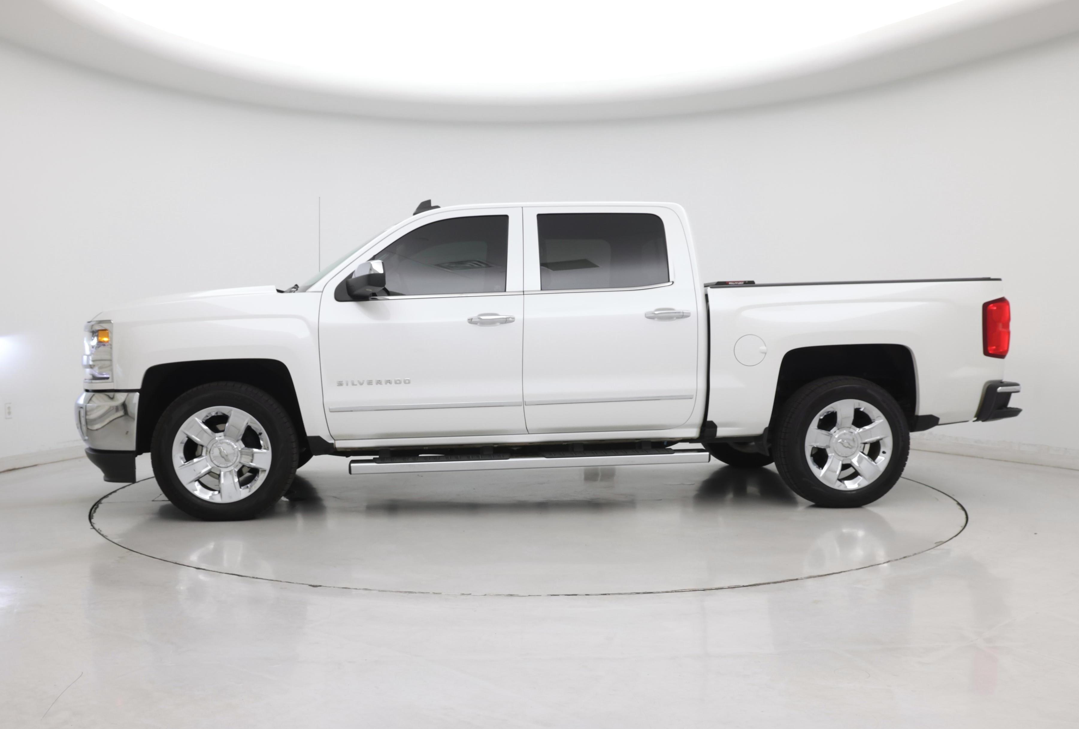 Thumbnail: 2018 Chevrolet Silverado 1500 - 3