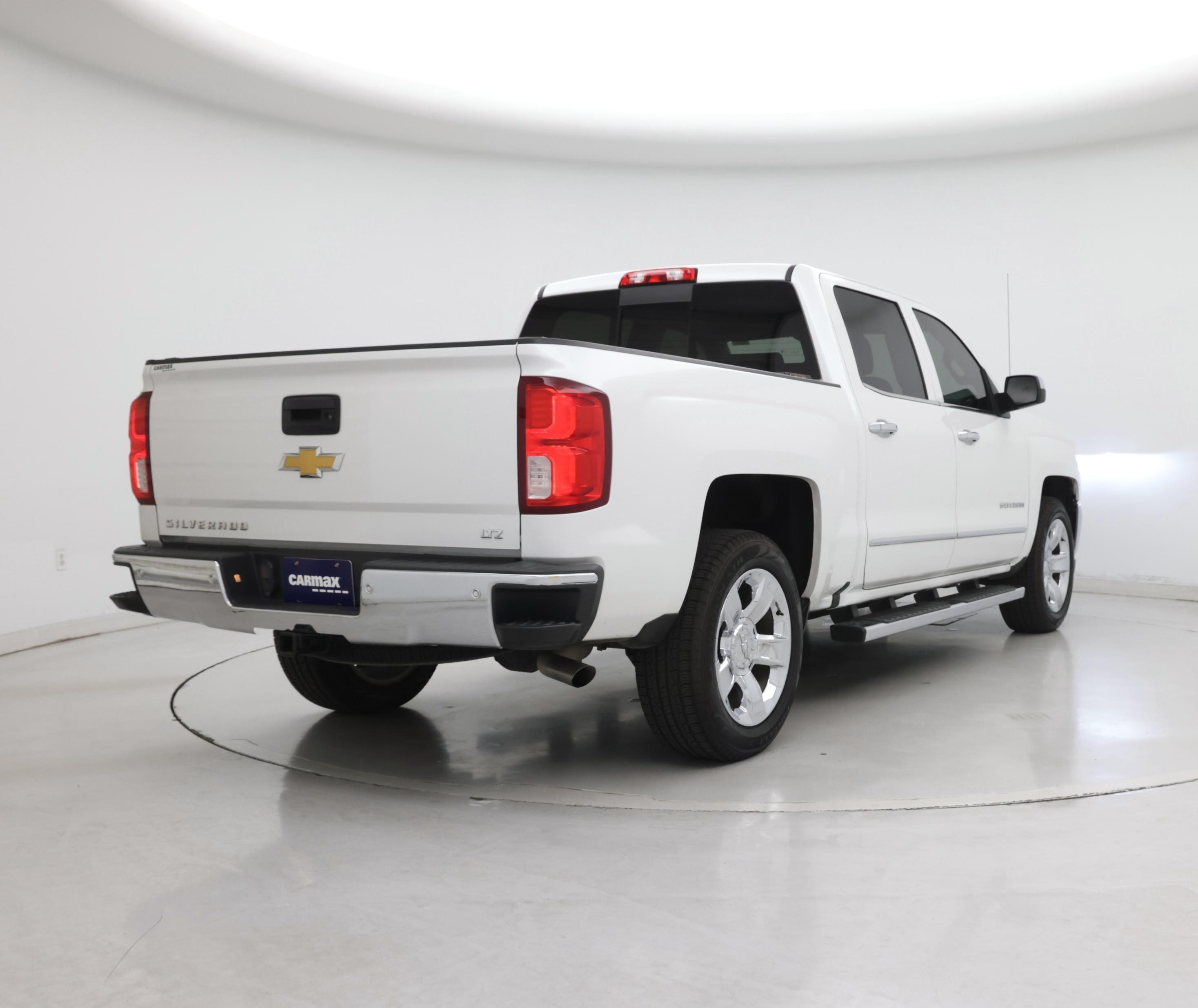 Thumbnail: 2018 Chevrolet Silverado 1500 - 8