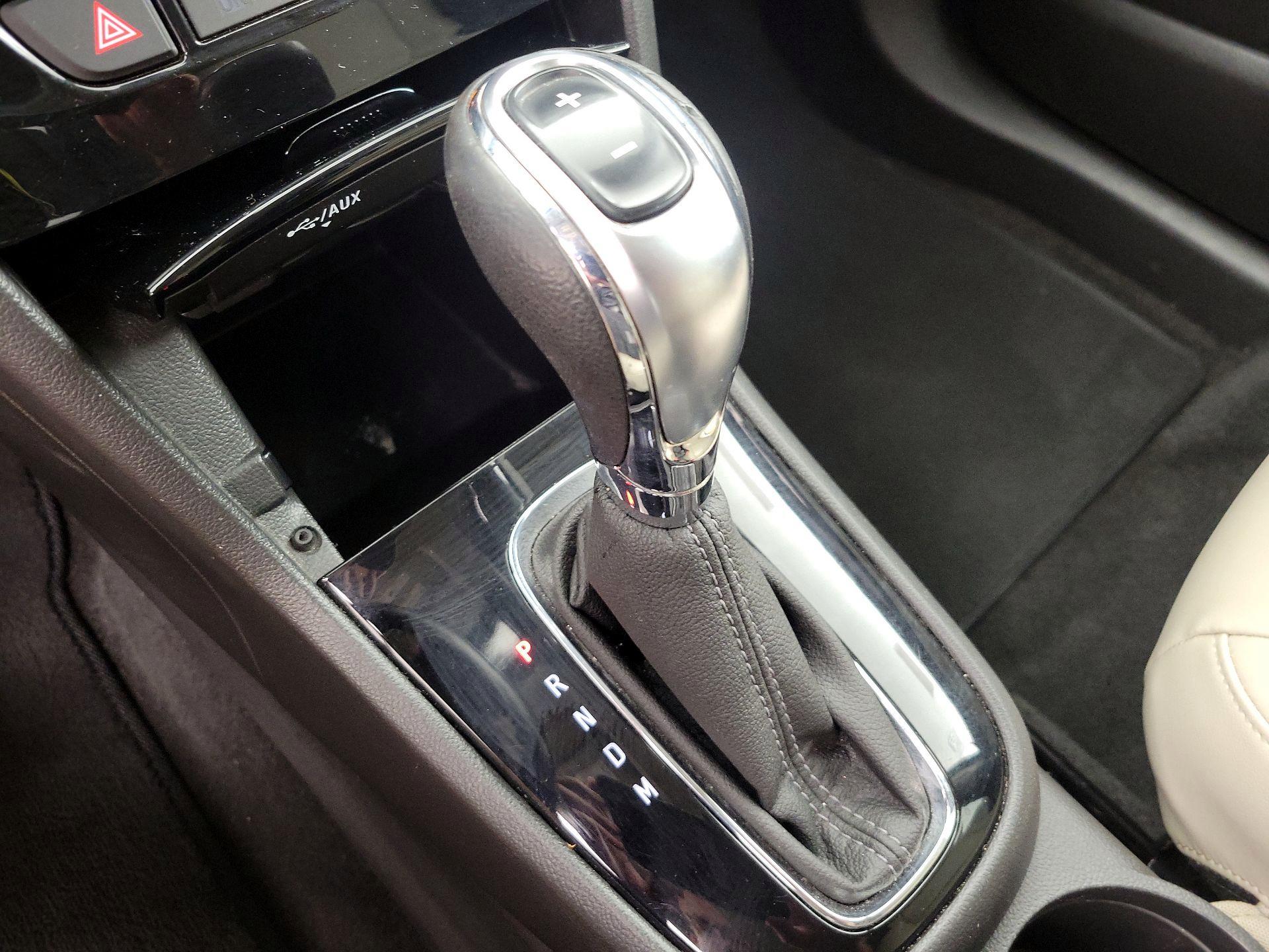 Thumbnail: 2018 Buick Encore - 17