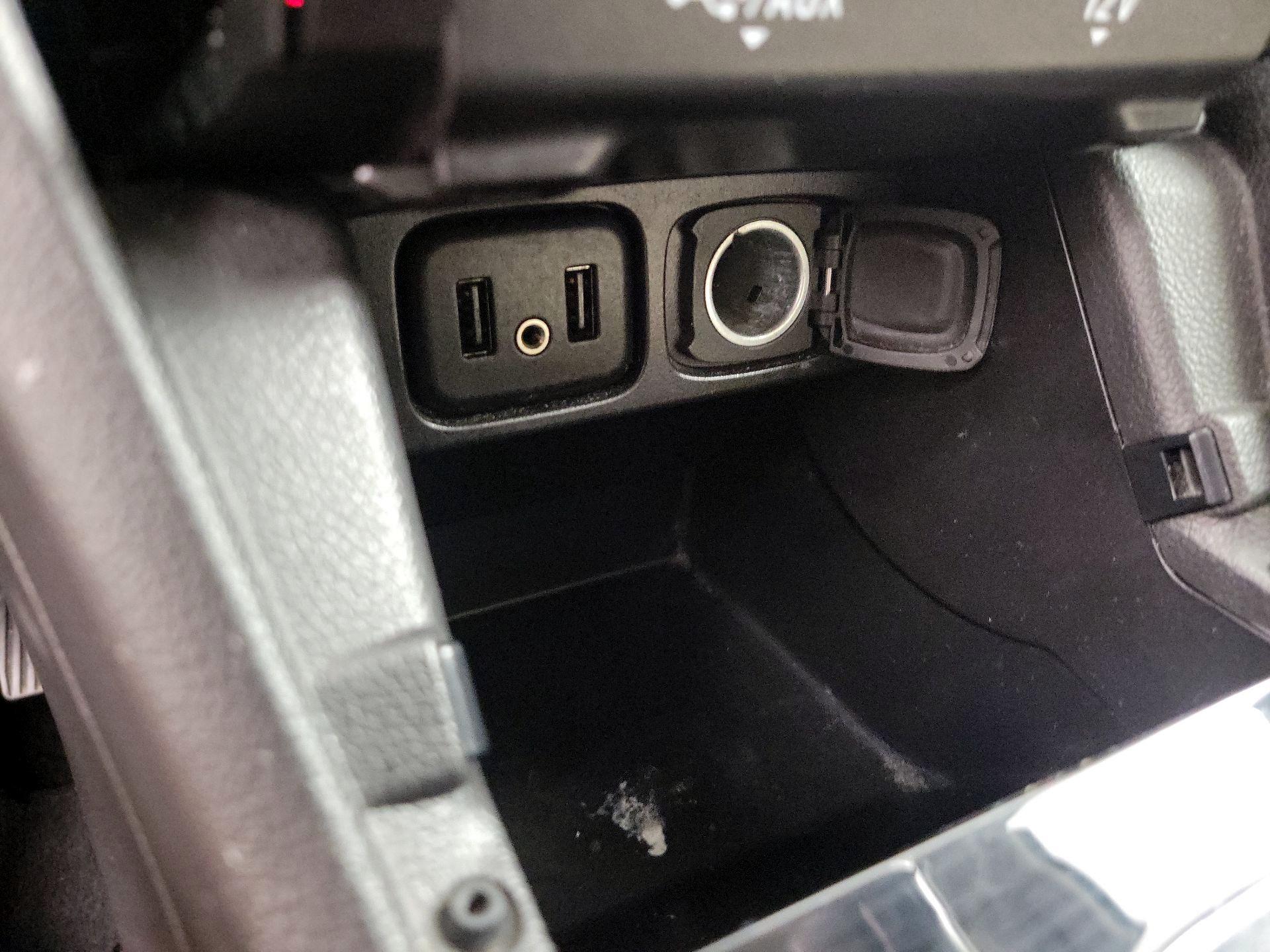 Thumbnail: 2018 Buick Encore - 18