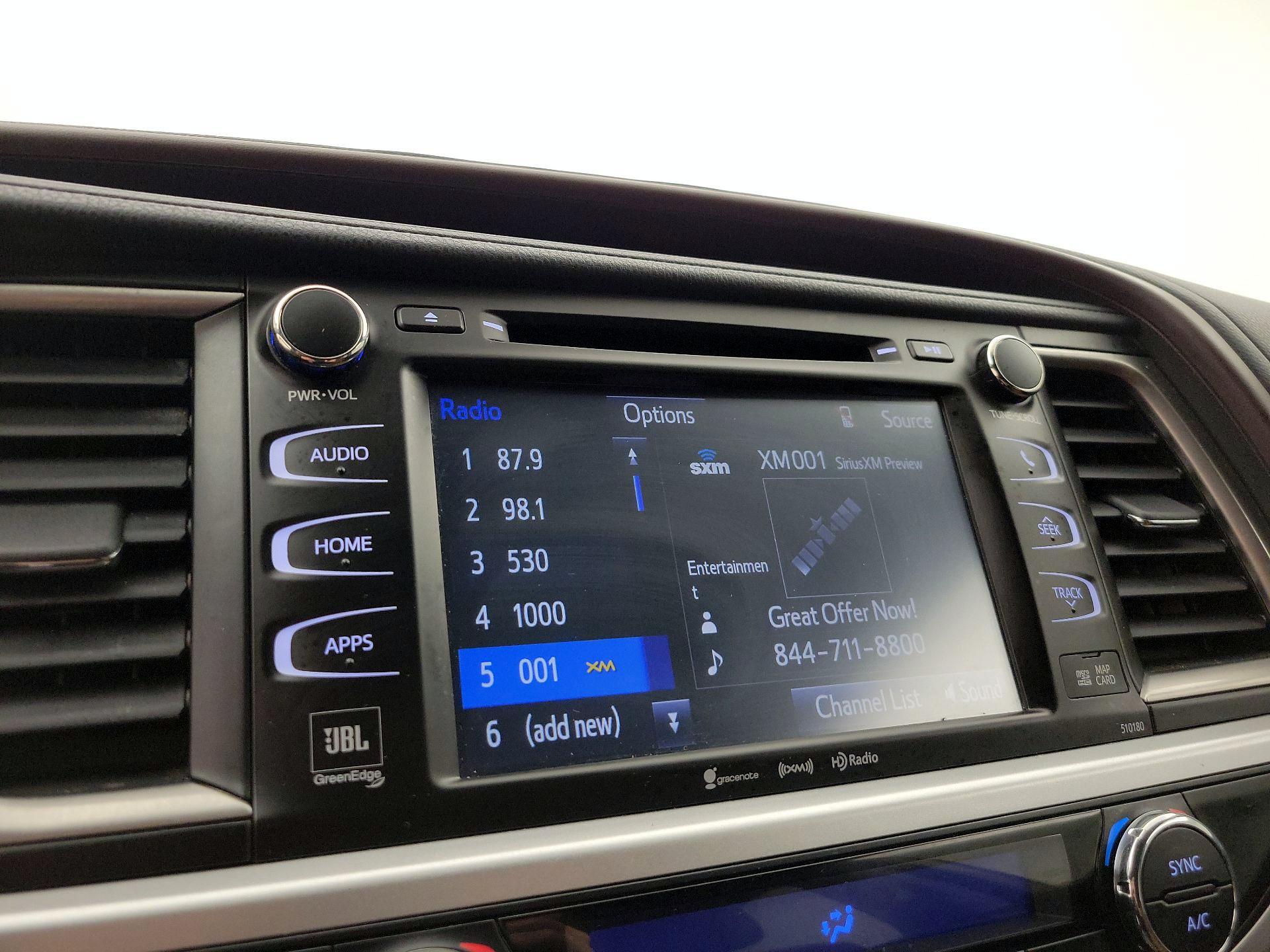 Thumbnail: 2018 Toyota Highlander - 16