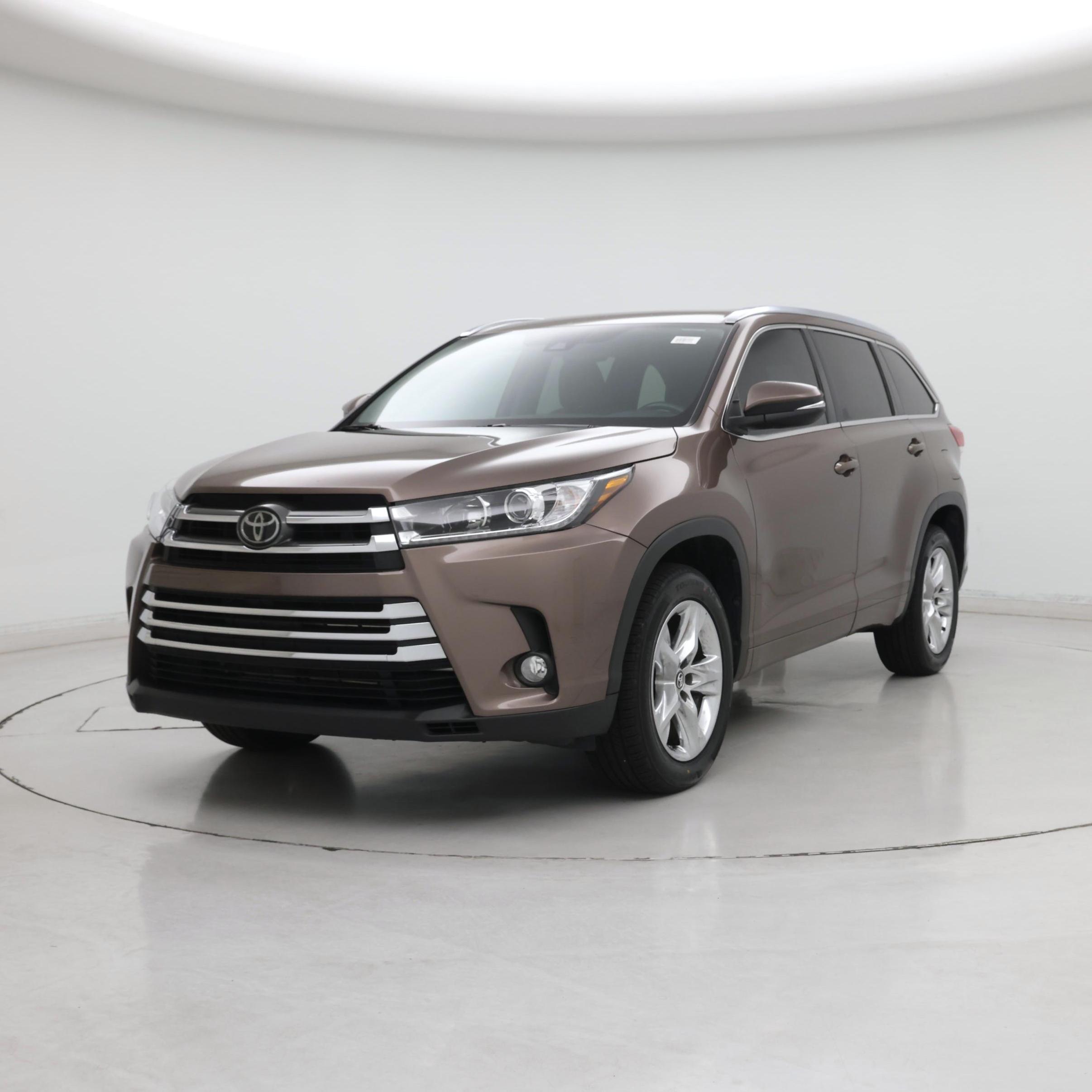 Thumbnail: 2018 Toyota Highlander - 4
