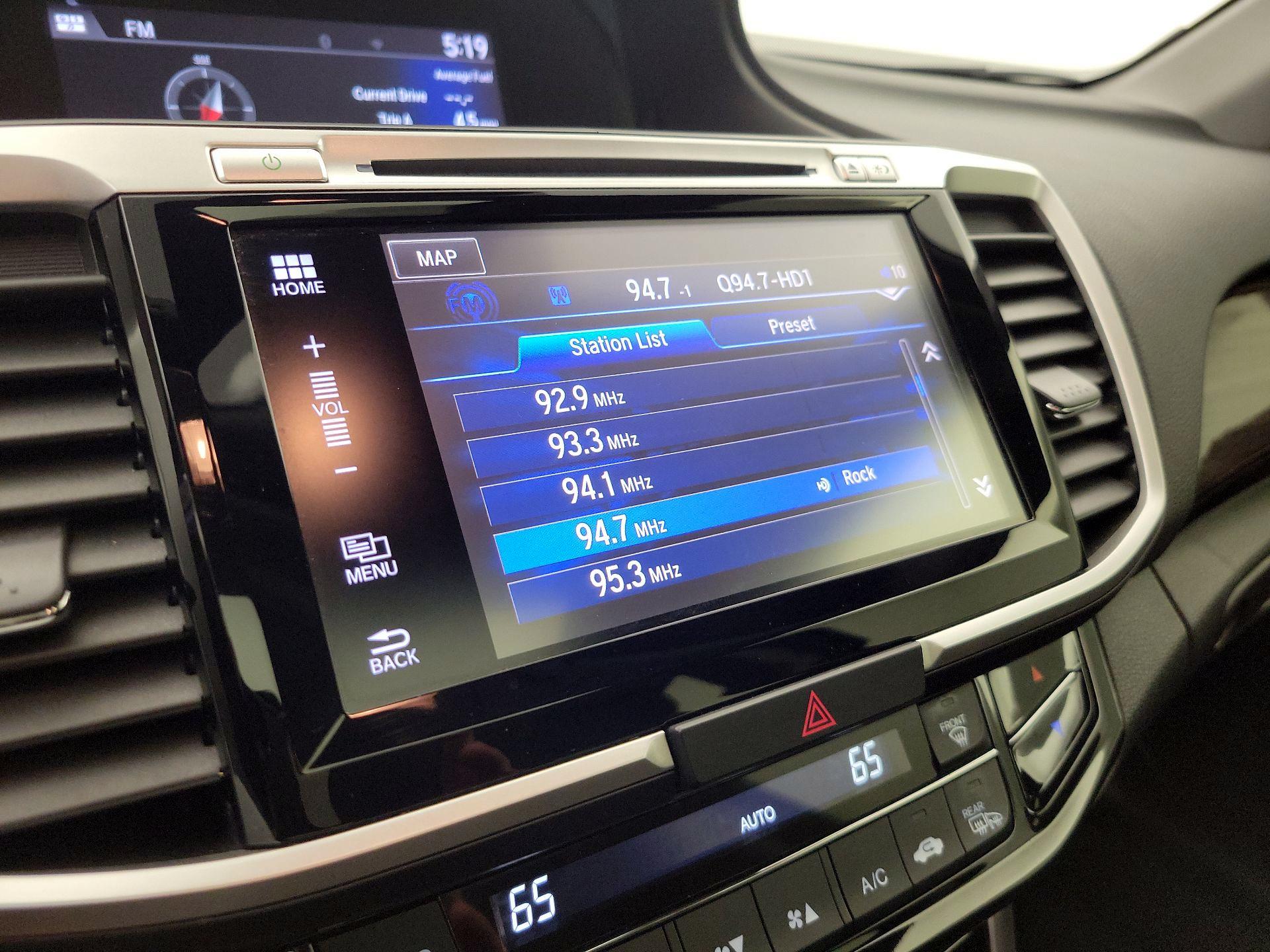 Thumbnail: 2017 Honda Accord - 16