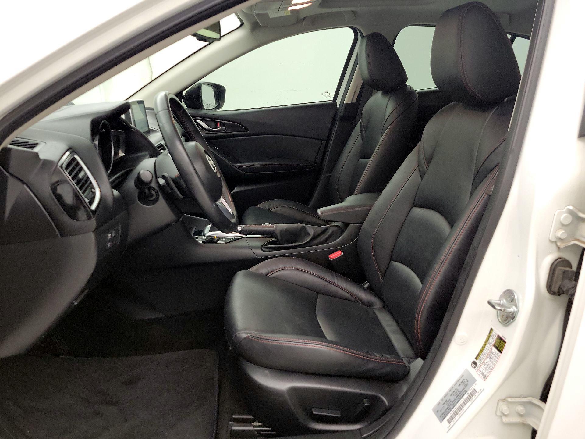 Thumbnail: 2016 Mazda Mazda3 - 11