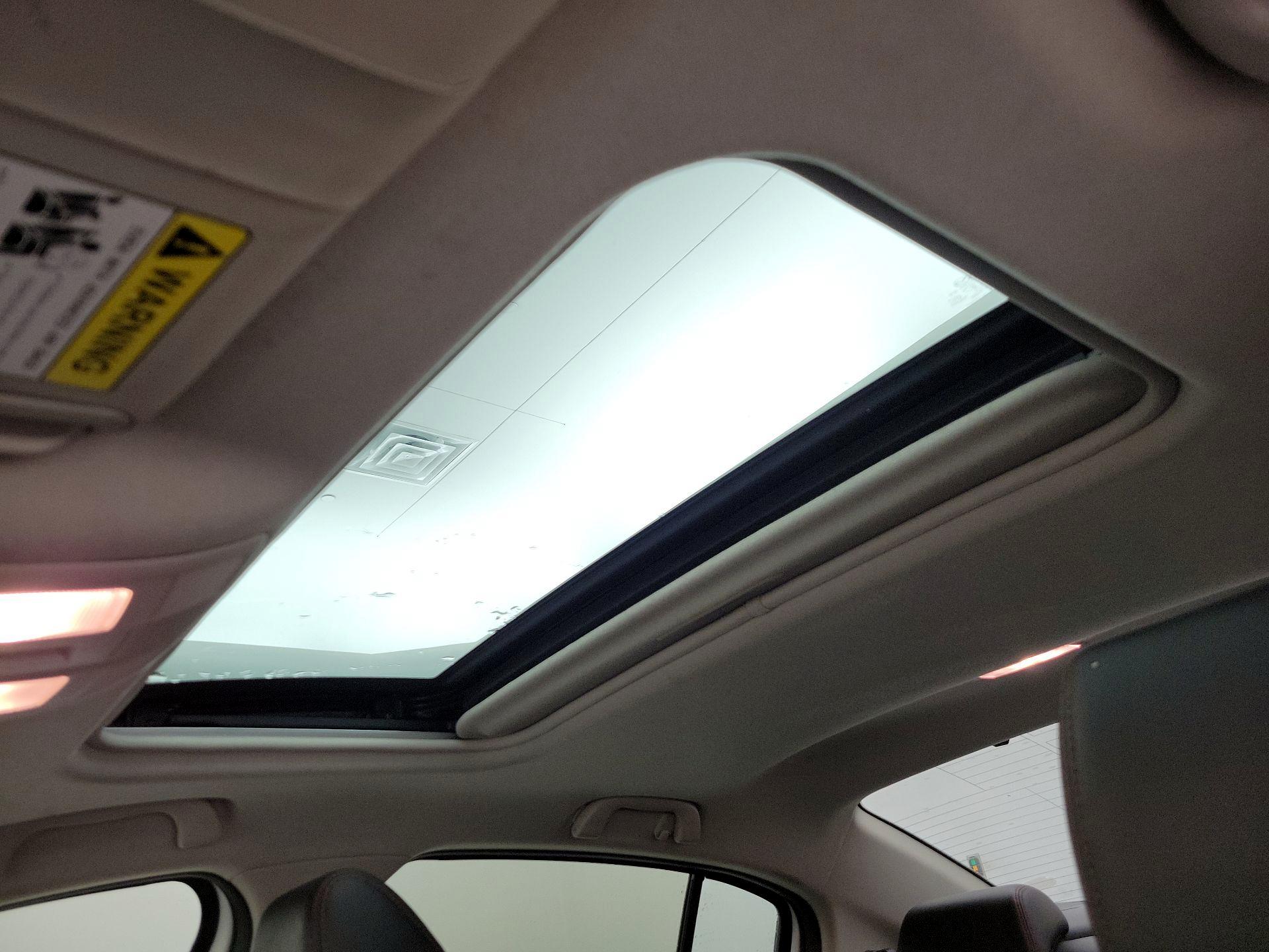 Thumbnail: 2016 Mazda Mazda3 - 19