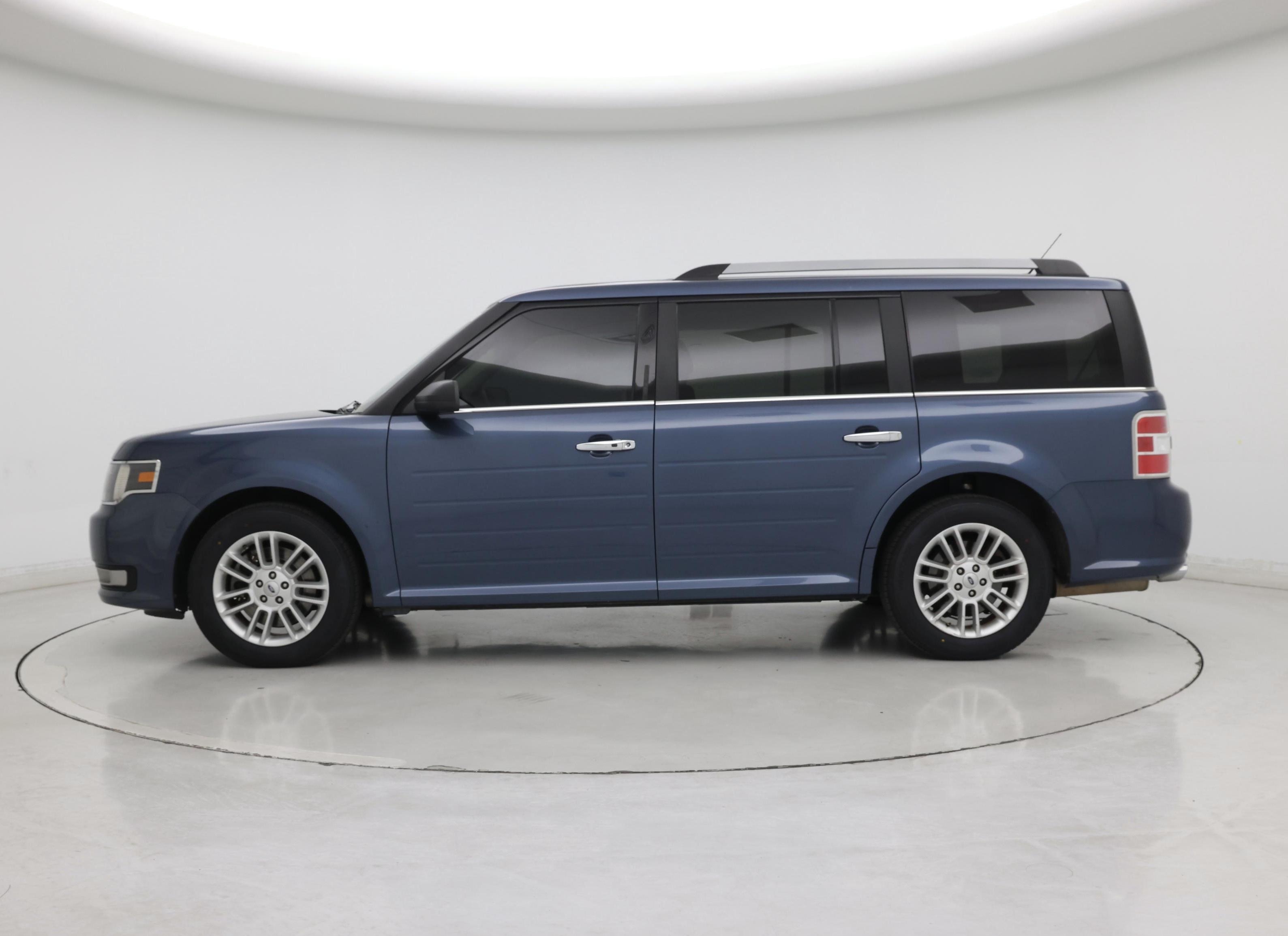 Thumbnail: 2019 Ford Flex - 3