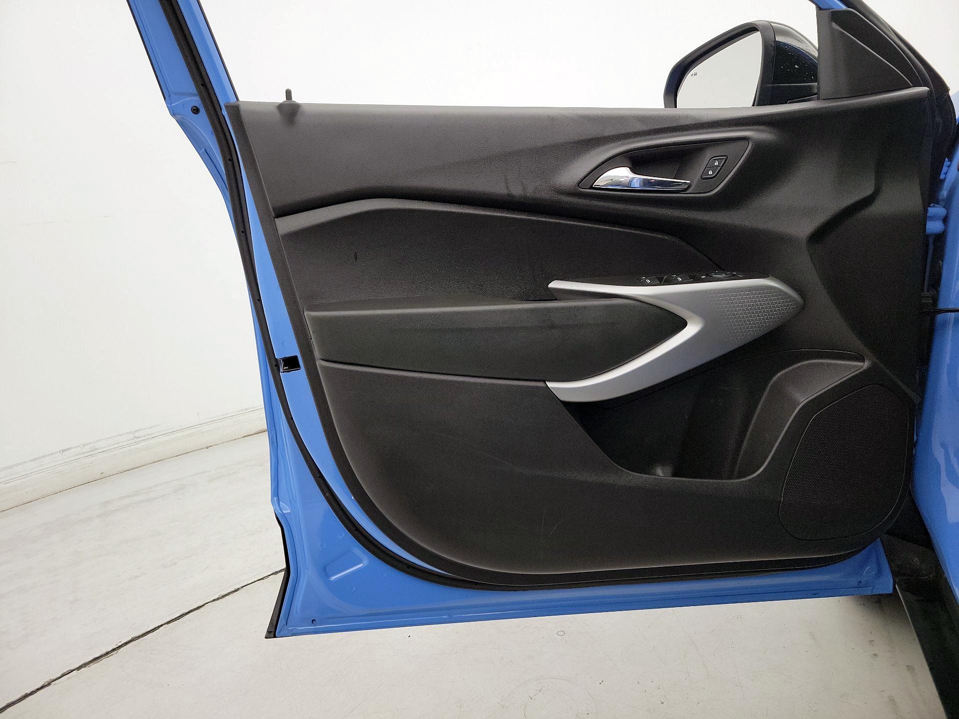 Thumbnail: 2024 Chevrolet Trax - 12