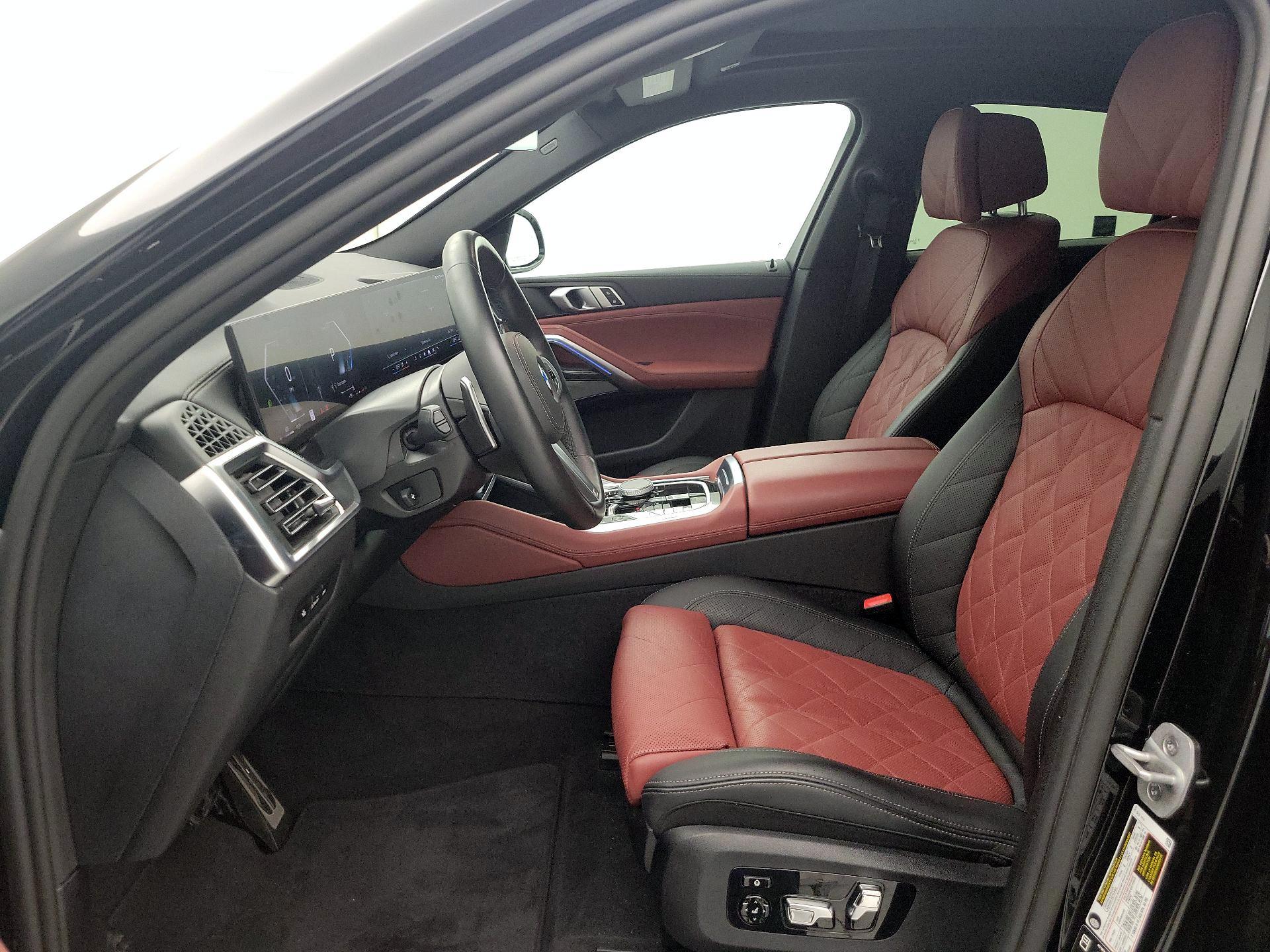 Thumbnail: 2025 BMW X6 - 11