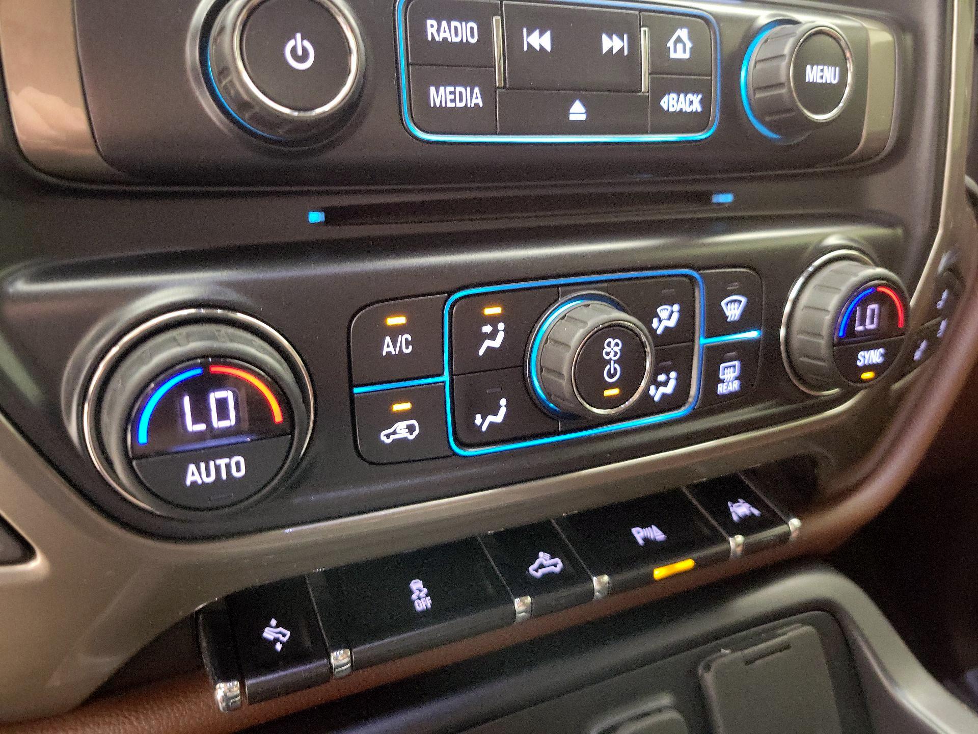 Thumbnail: 2018 Chevrolet Silverado 1500 - 17