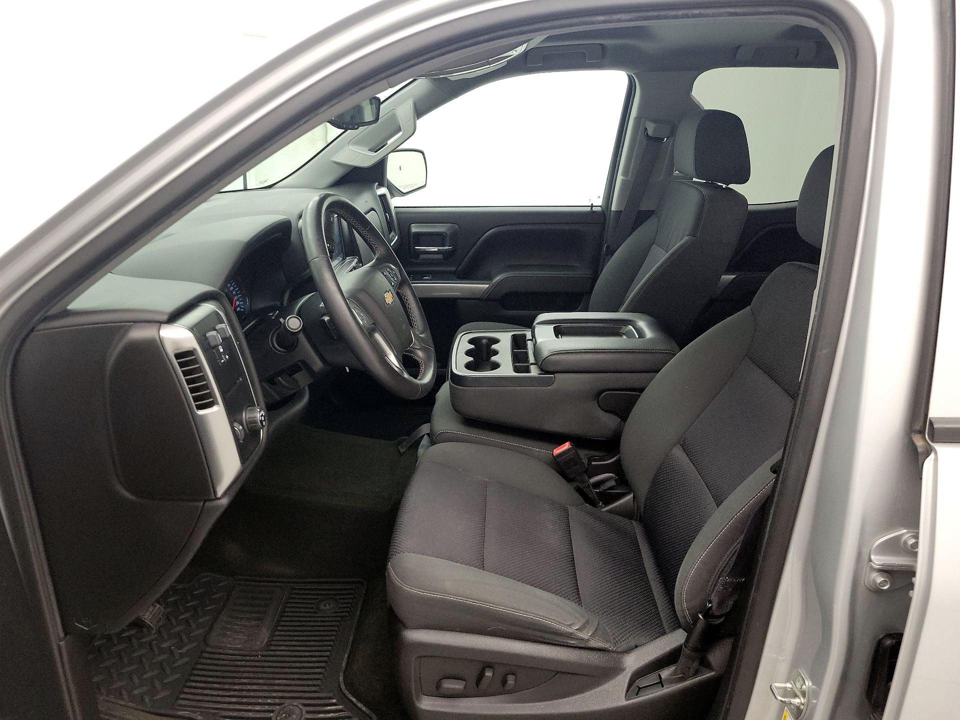 Thumbnail: 2015 Chevrolet Silverado 1500 - 11