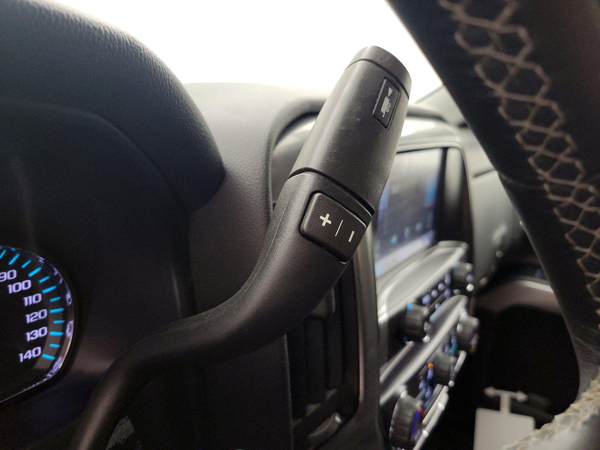 Thumbnail: 2015 Chevrolet Silverado 1500 - 17