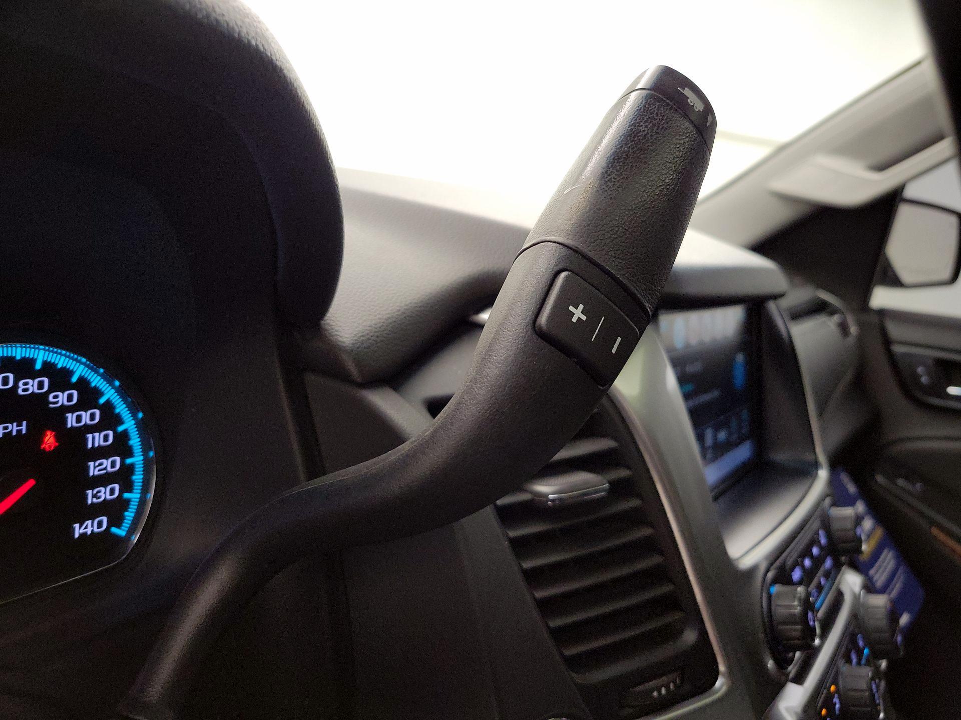 Thumbnail: 2017 Chevrolet Suburban - 18