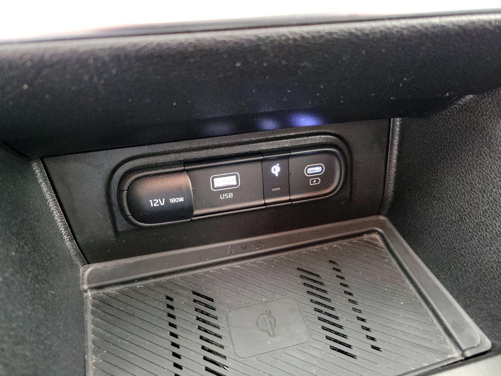 Thumbnail: 2025 Kia Sportage - 19