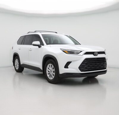 White 2025 Toyota Gr. Highlander Hybrid XLE