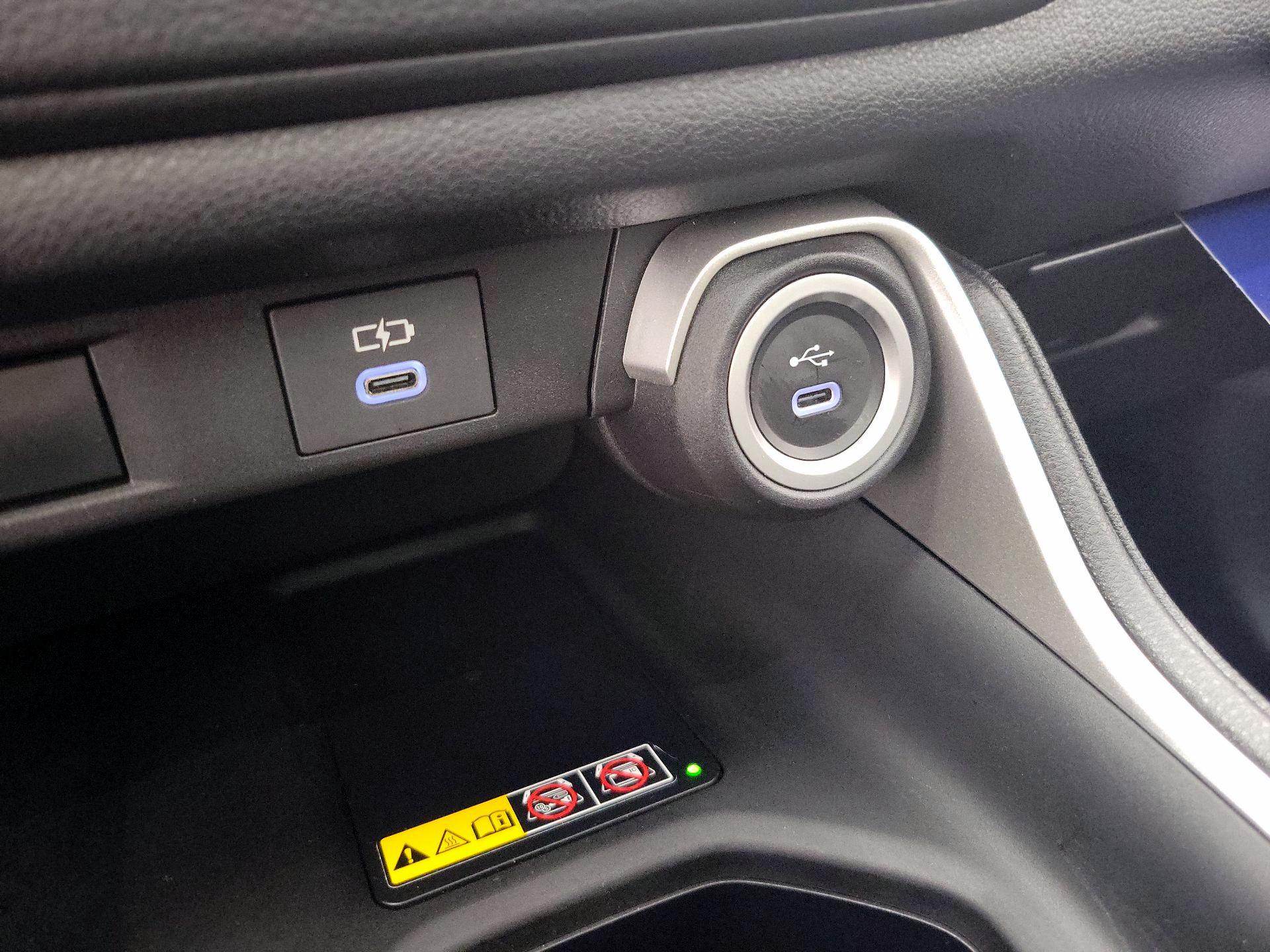 Thumbnail: 2025 Toyota Highlander - 18