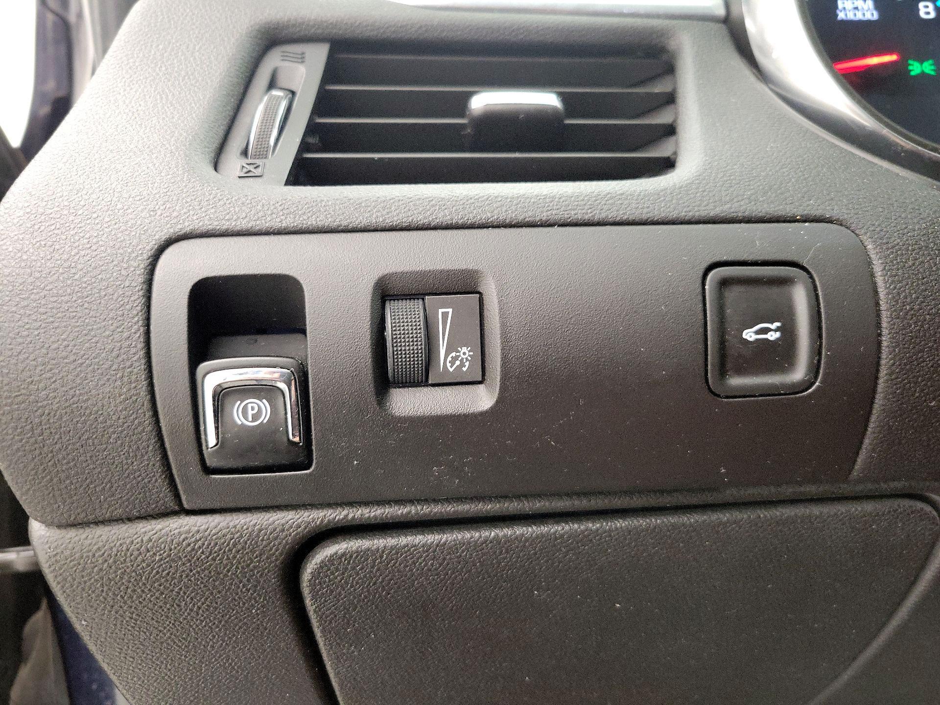 Thumbnail: 2016 Chevrolet Impala - 13