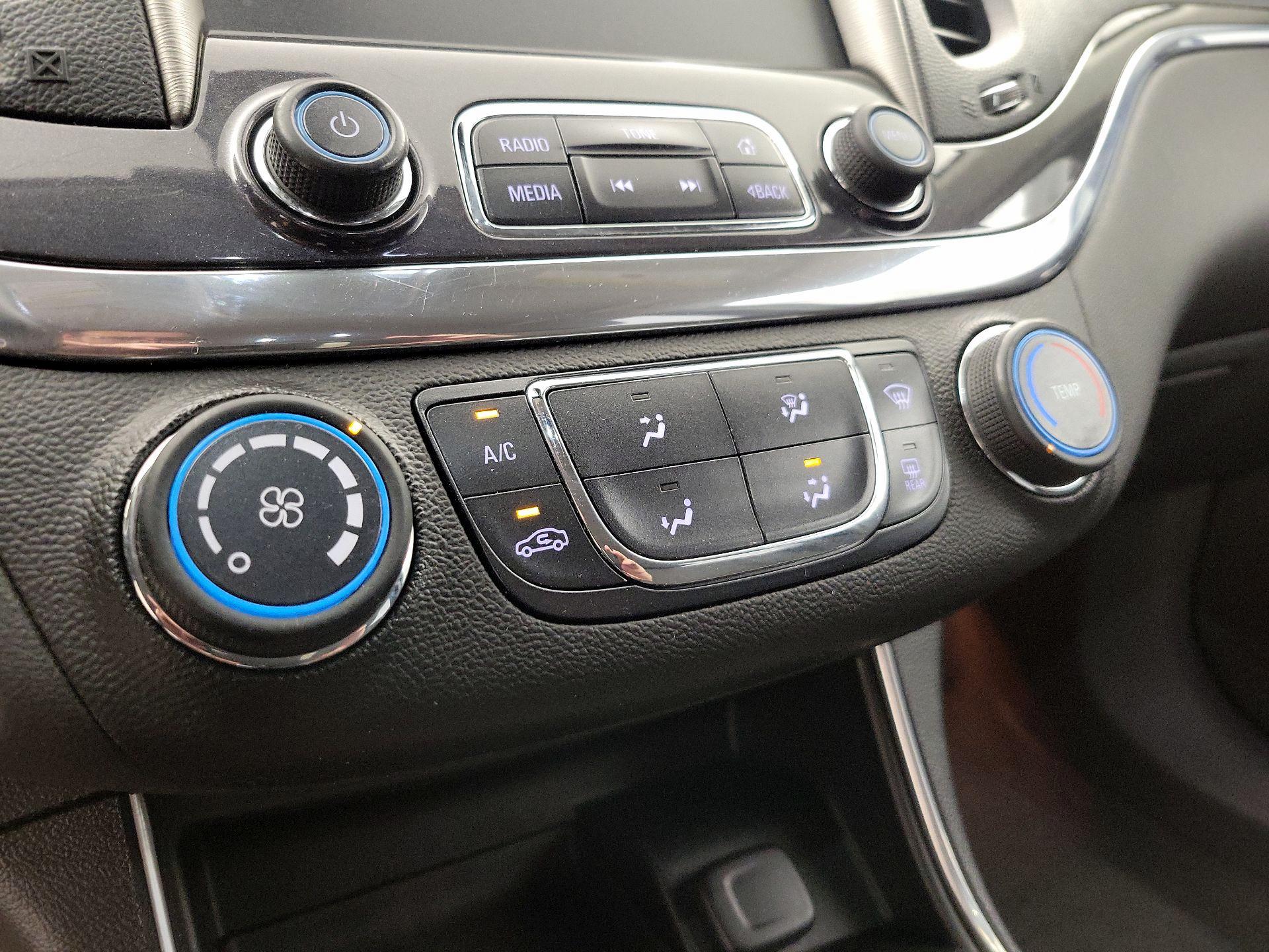 Thumbnail: 2016 Chevrolet Impala - 15