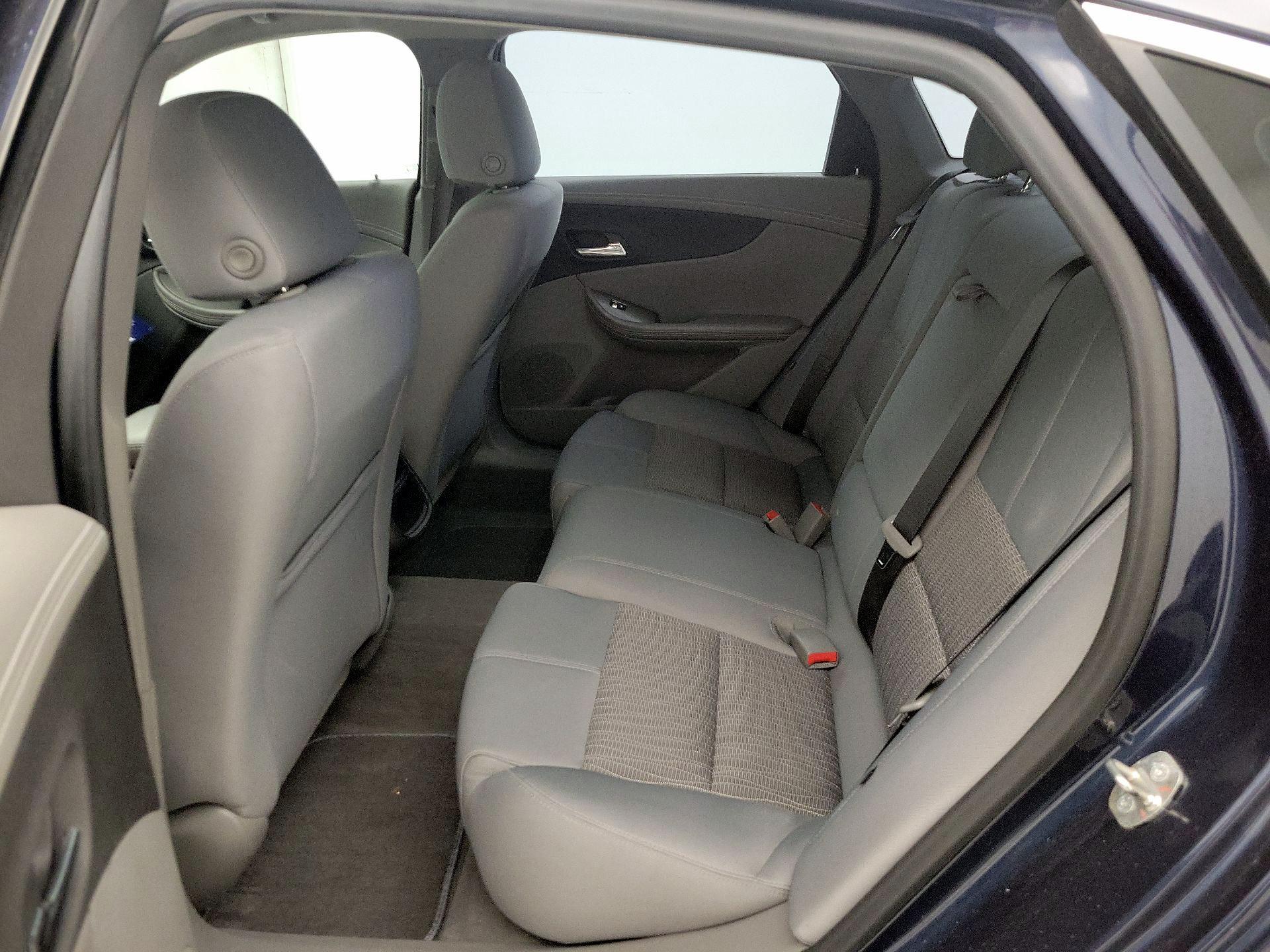 Thumbnail: 2016 Chevrolet Impala - 18