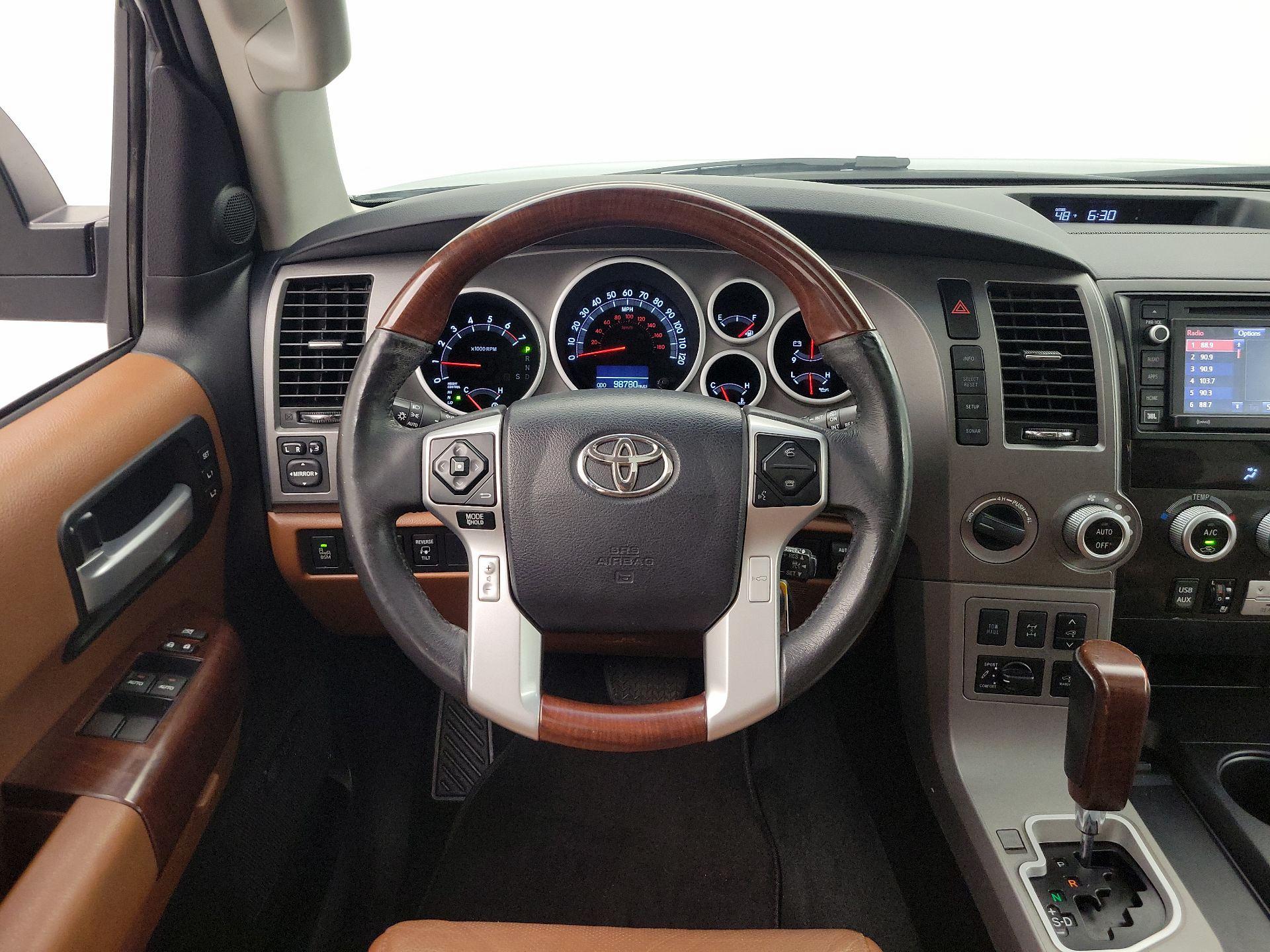 Thumbnail: 2017 Toyota Sequoia - 10