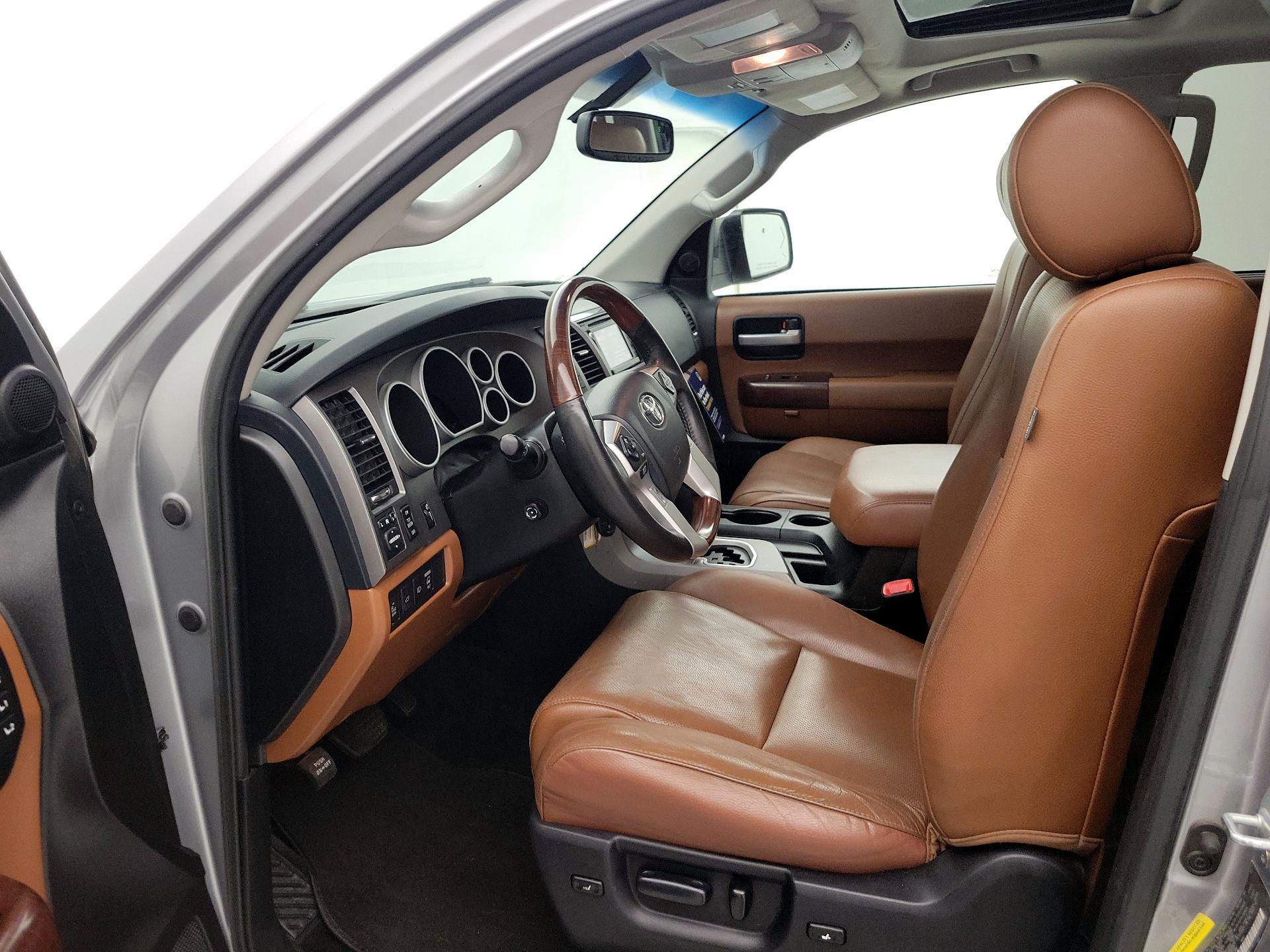 Thumbnail: 2017 Toyota Sequoia - 11