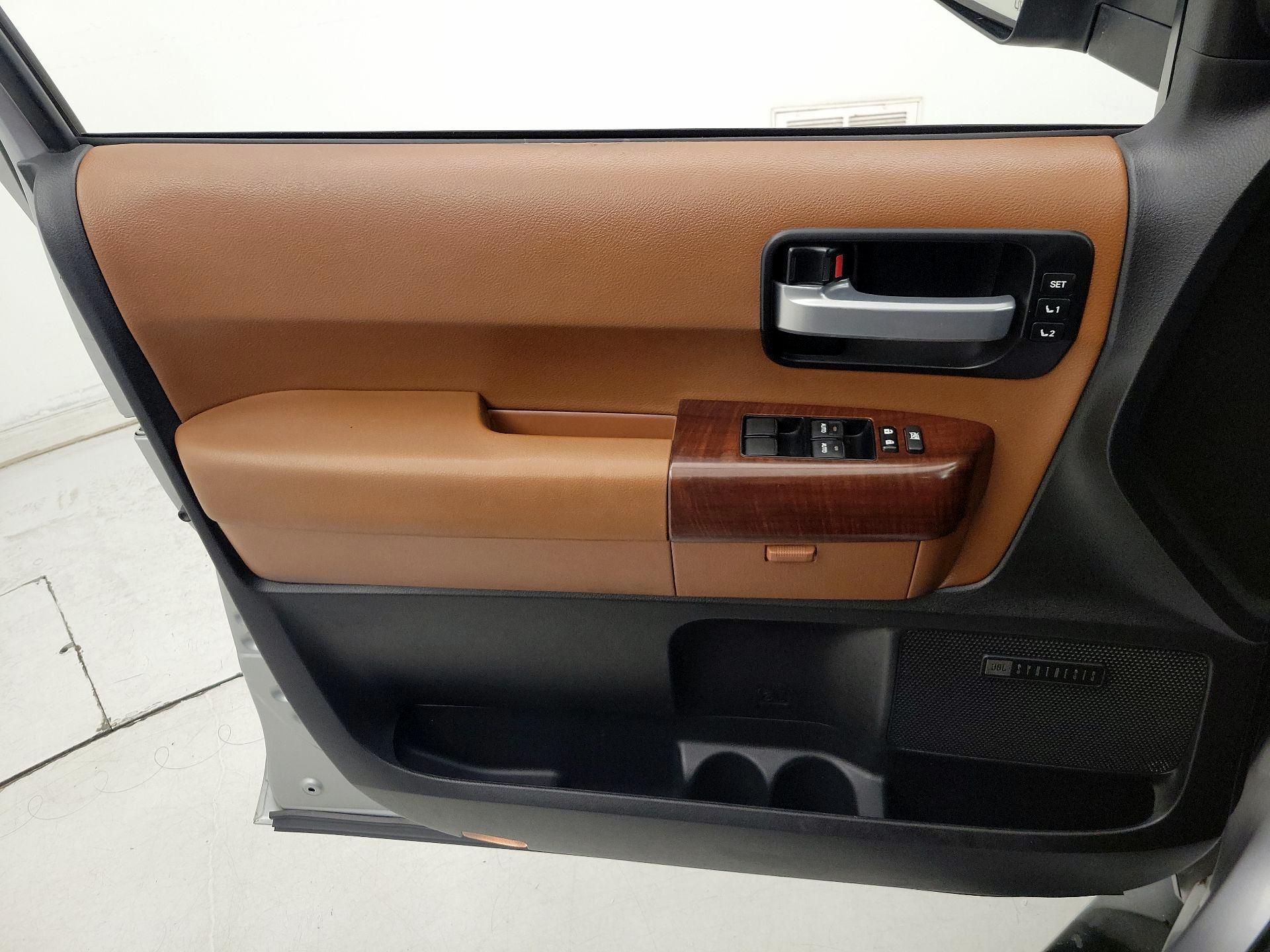 Thumbnail: 2017 Toyota Sequoia - 12