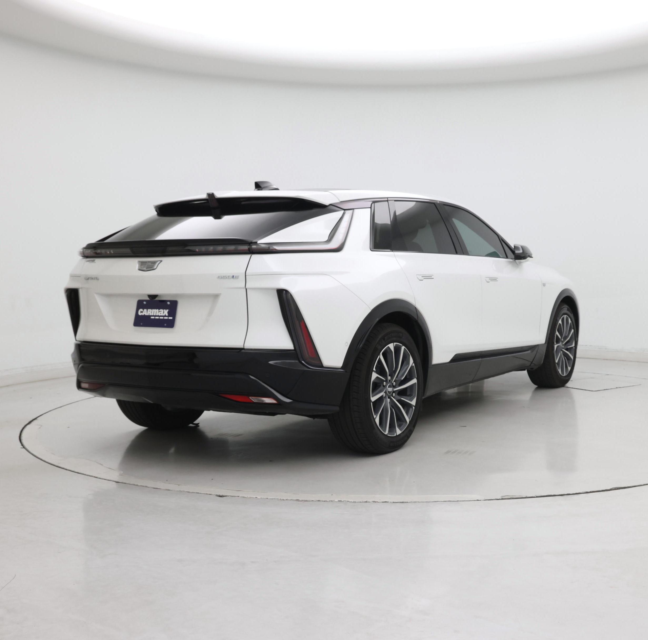 Thumbnail: 2017 Toyota Sequoia - 8