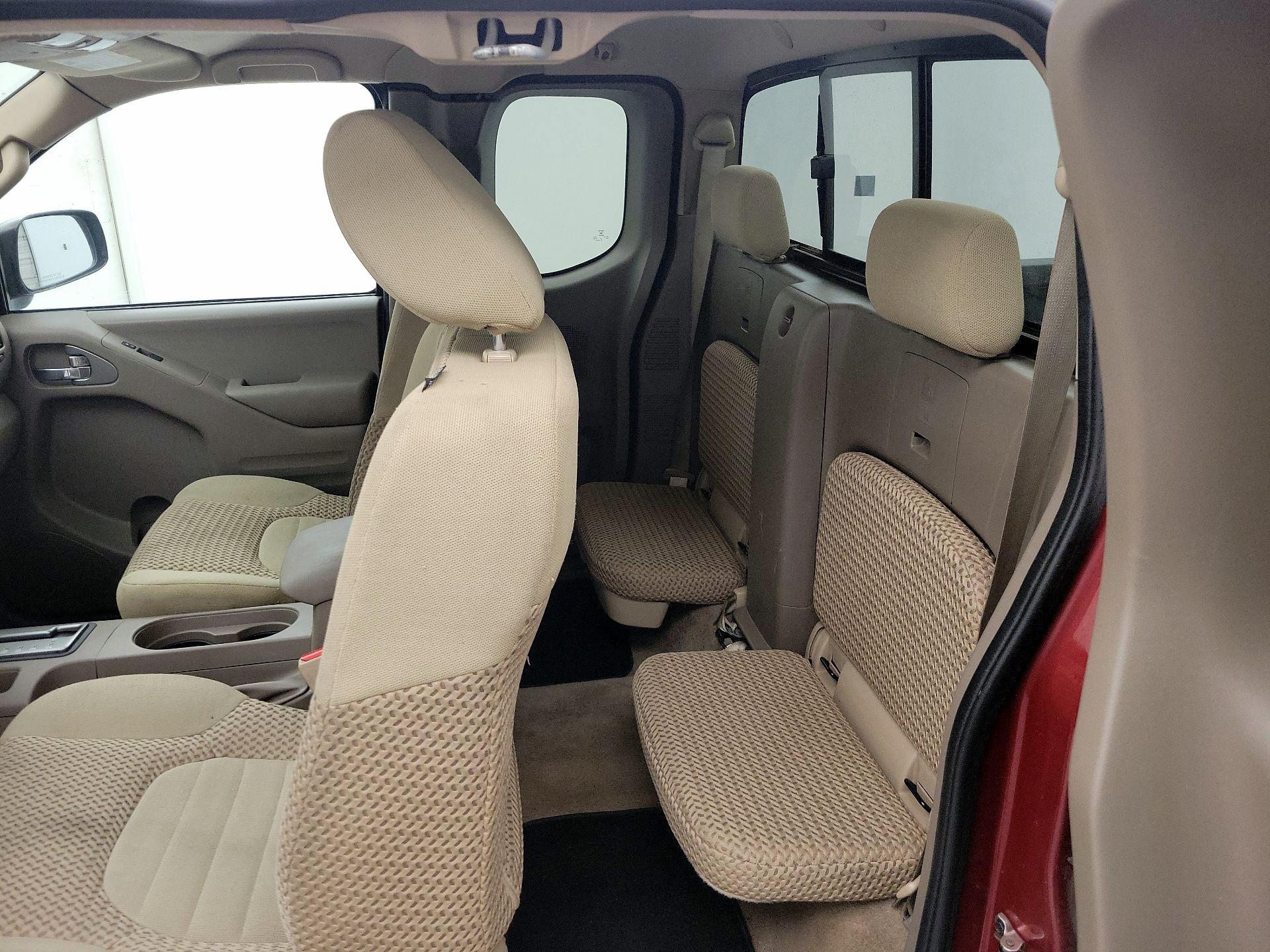 Thumbnail: 2017 Nissan Frontier - 18