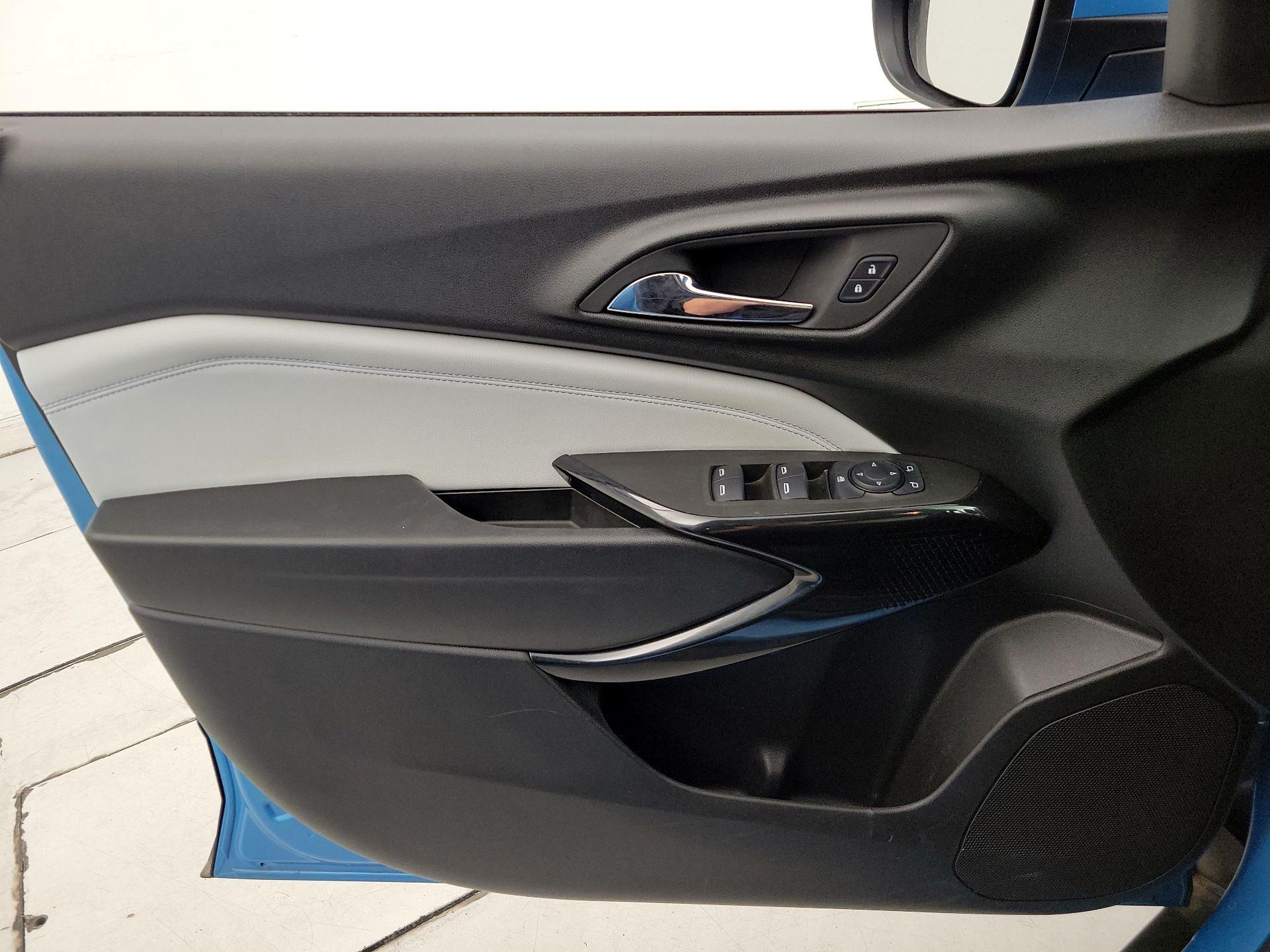 Thumbnail: 2025 Chevrolet Trax - 12