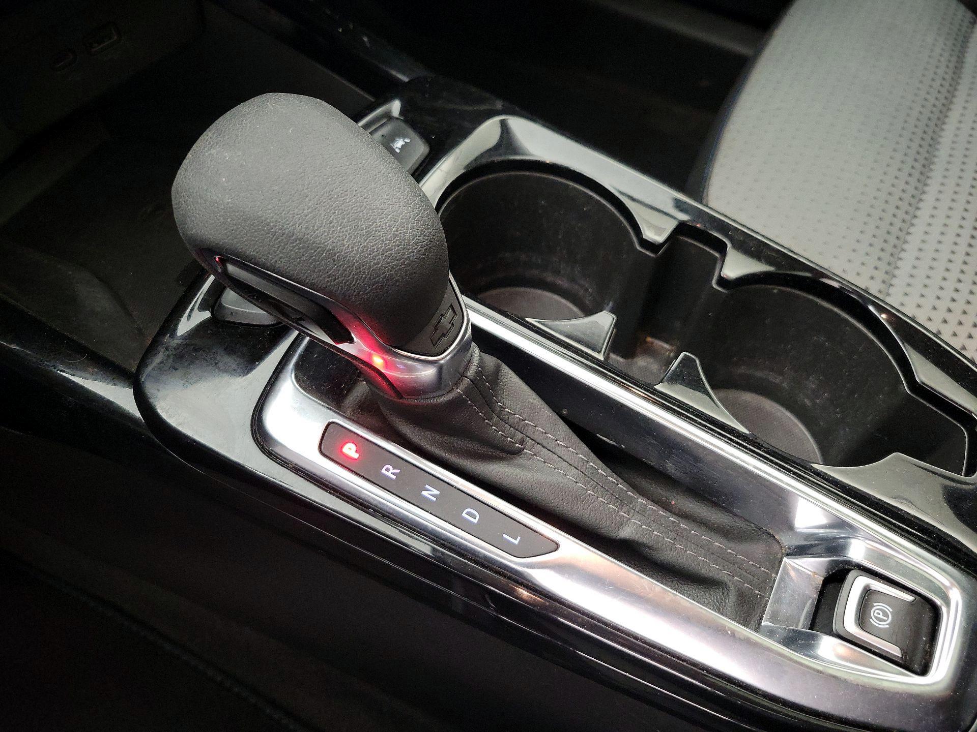 Thumbnail: 2025 Chevrolet Trax - 17