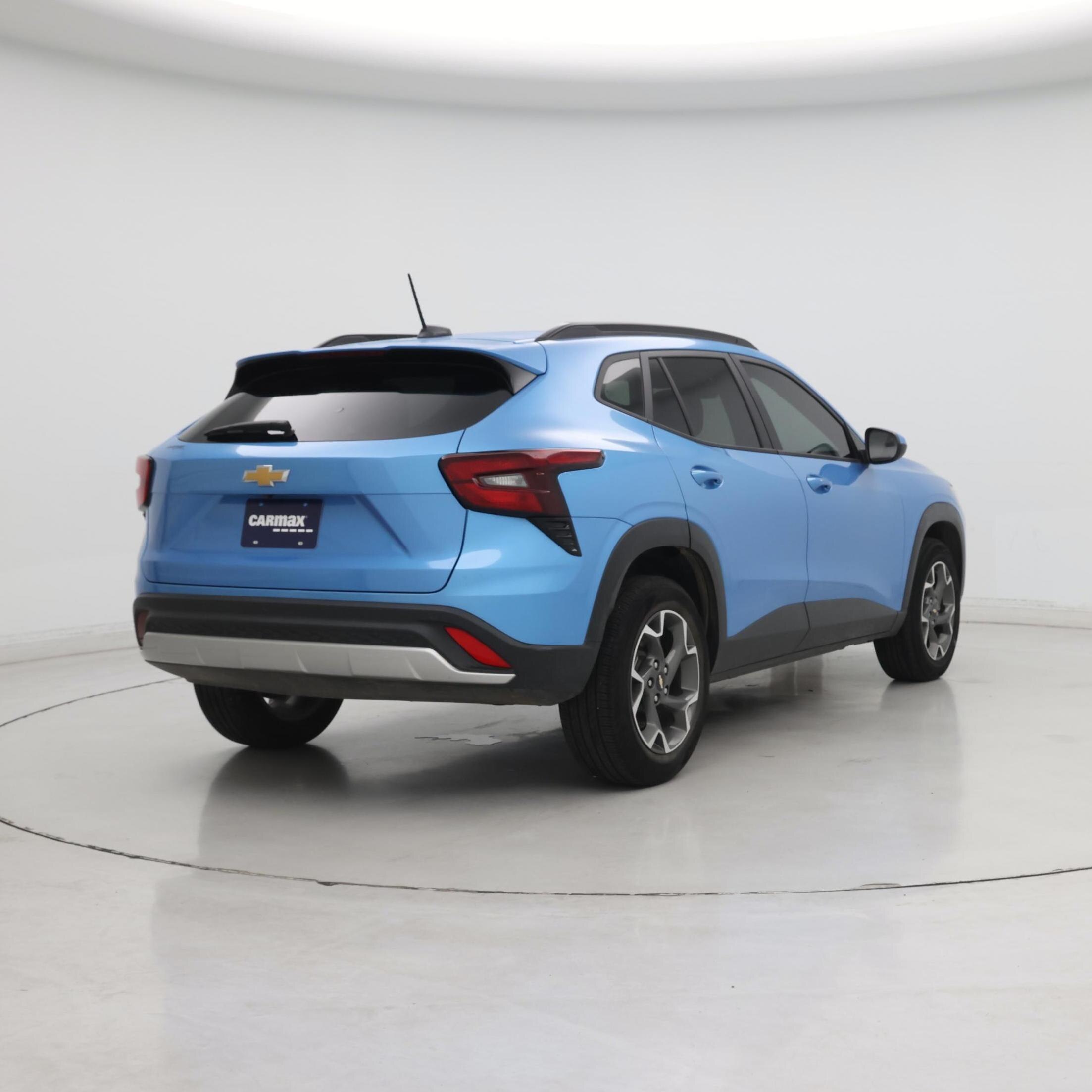 Thumbnail: 2025 Chevrolet Trax - 8