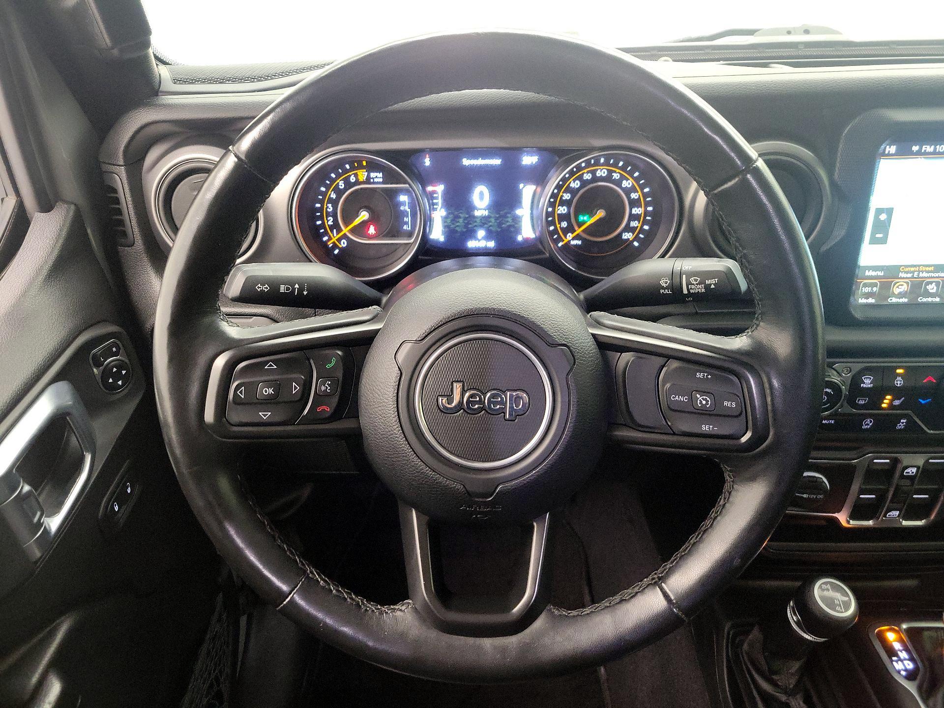 Thumbnail: 2021 Jeep Gladiator - 10