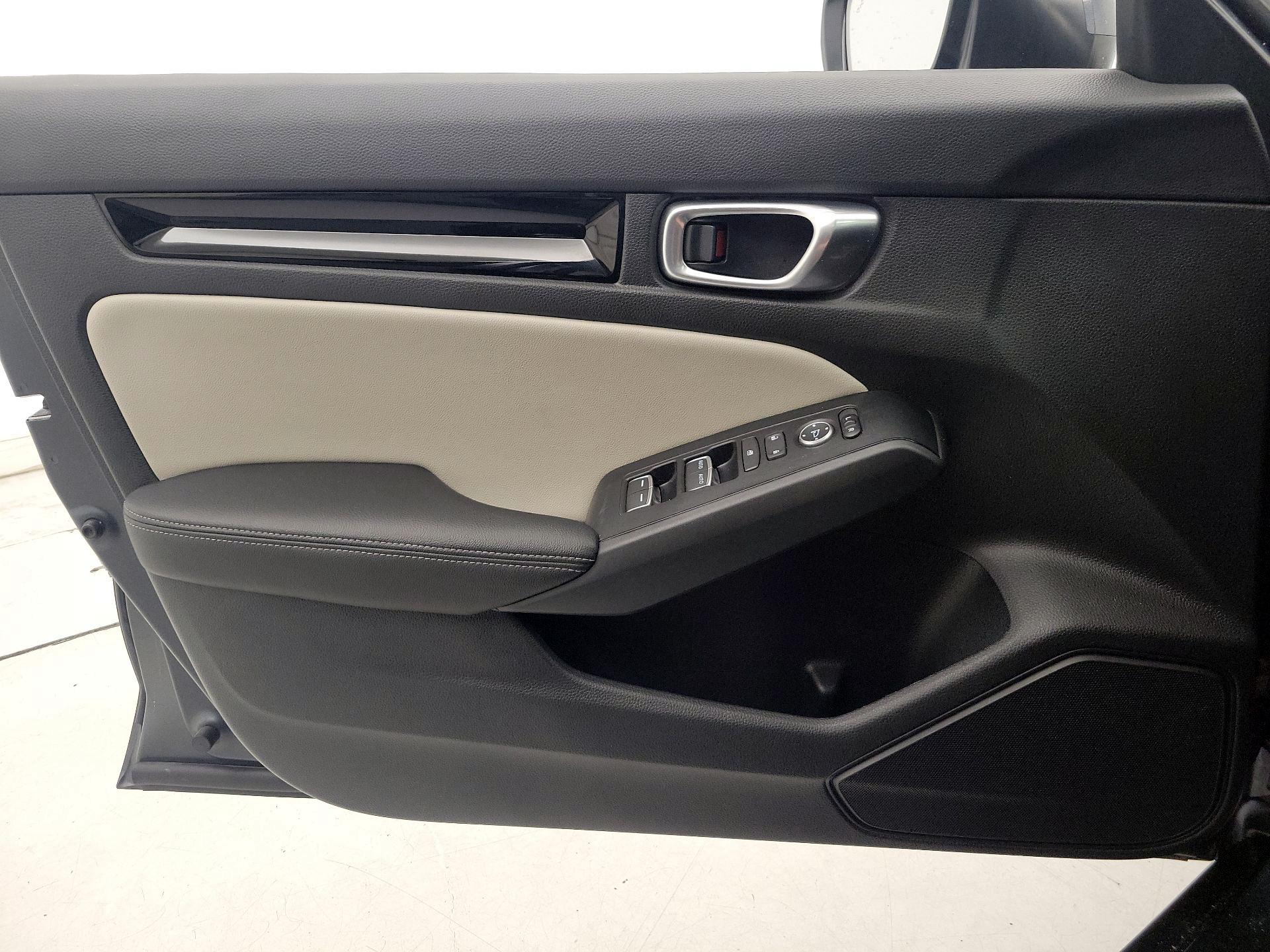 Thumbnail: 2024 Honda Civic - 12