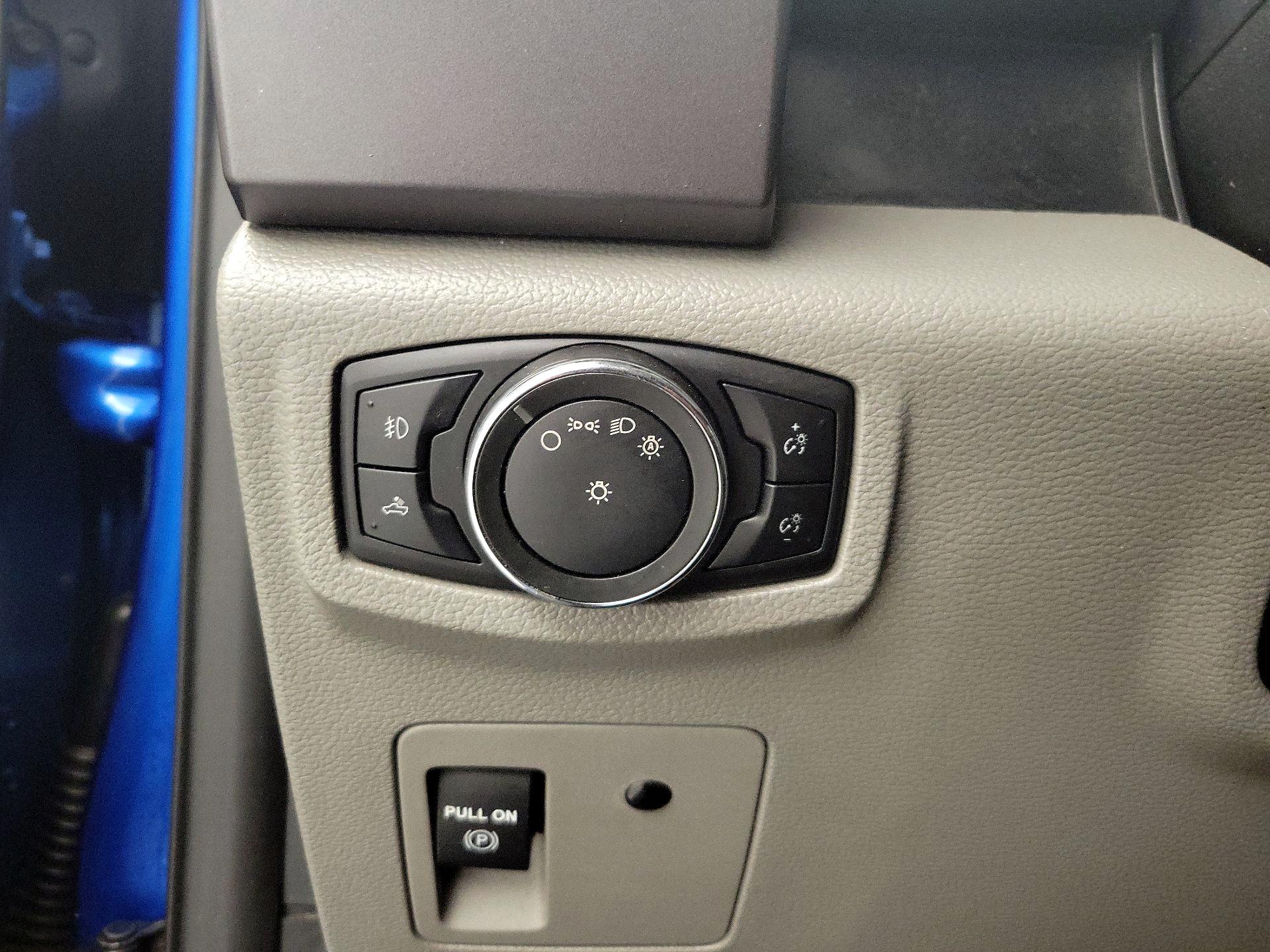 Thumbnail: 2015 Ford F-150 - 13