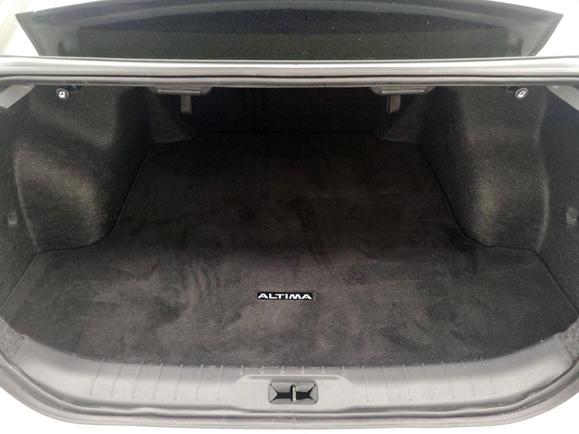 Thumbnail: 2024 Nissan Altima - 20