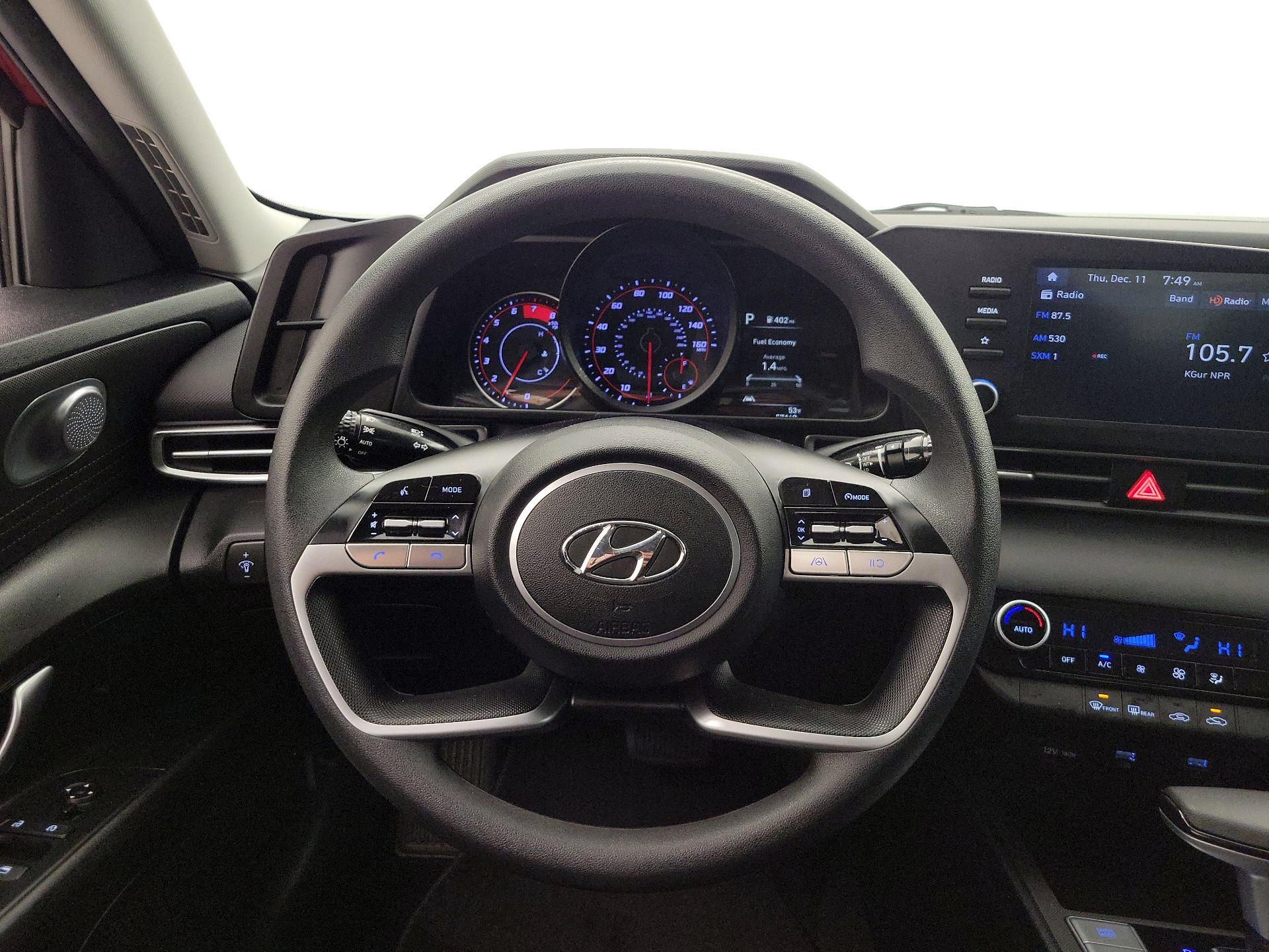 Thumbnail: 2022 Hyundai Elantra - 10