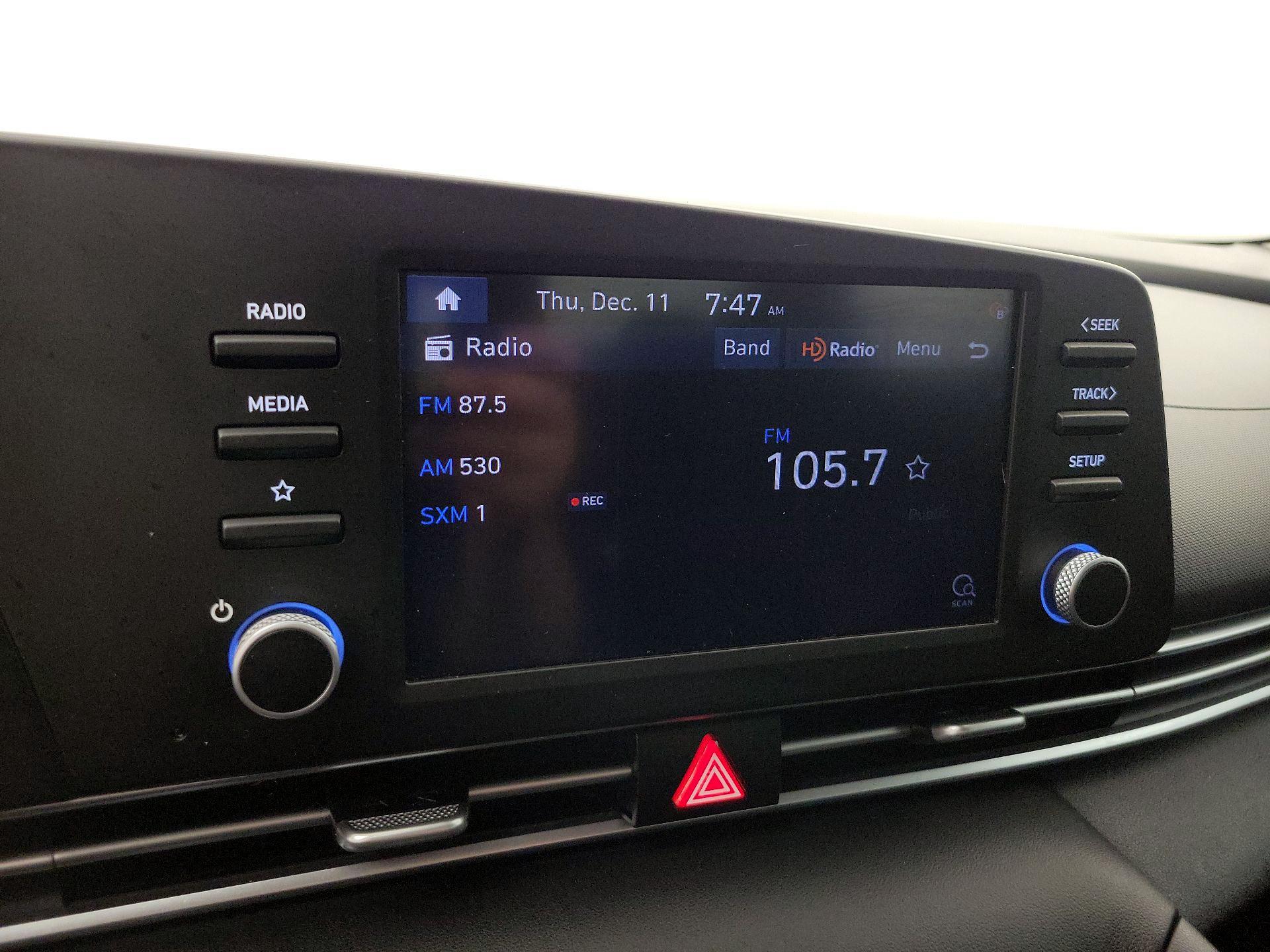 Thumbnail: 2022 Hyundai Elantra - 15