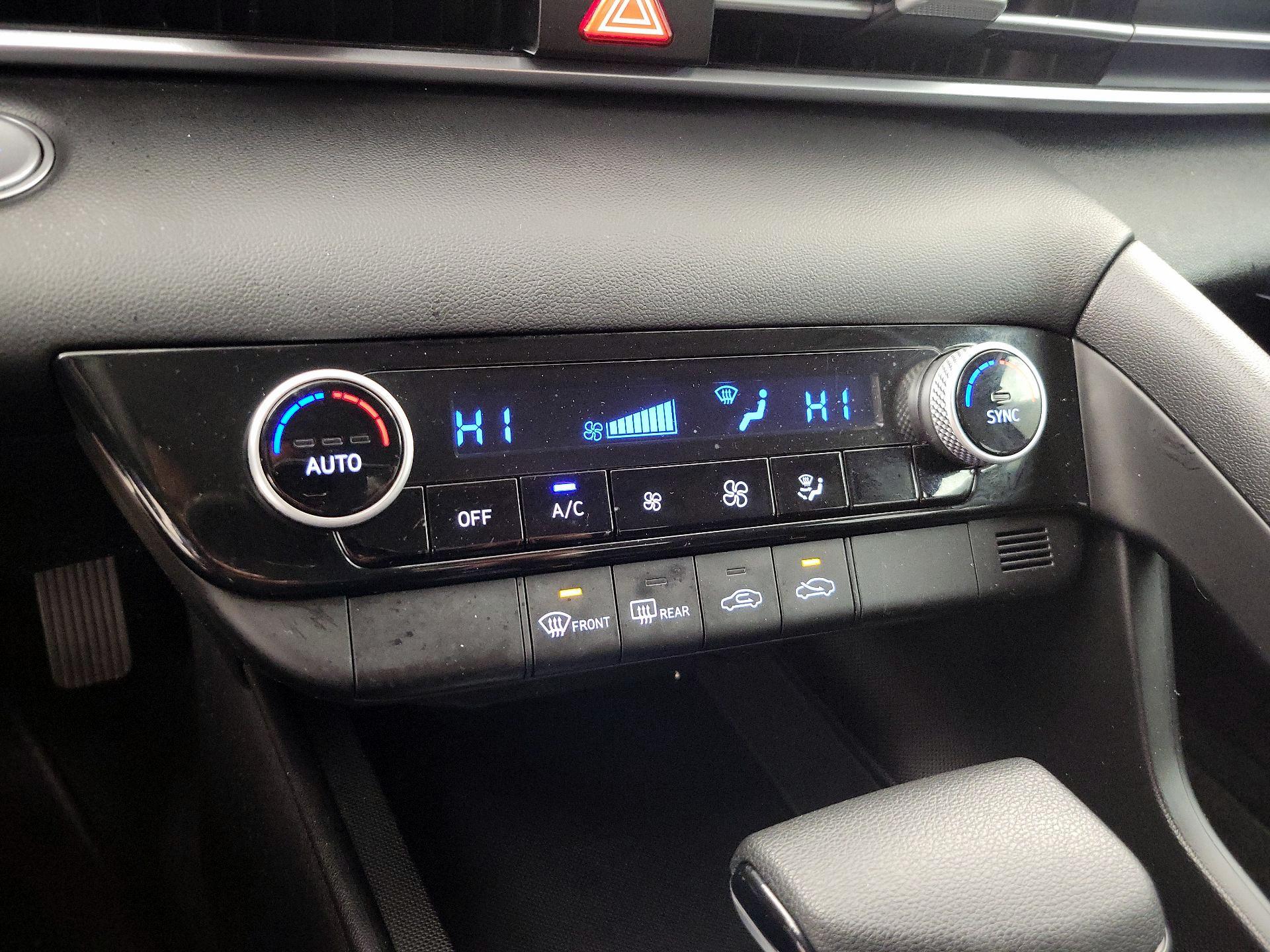 Thumbnail: 2022 Hyundai Elantra - 16