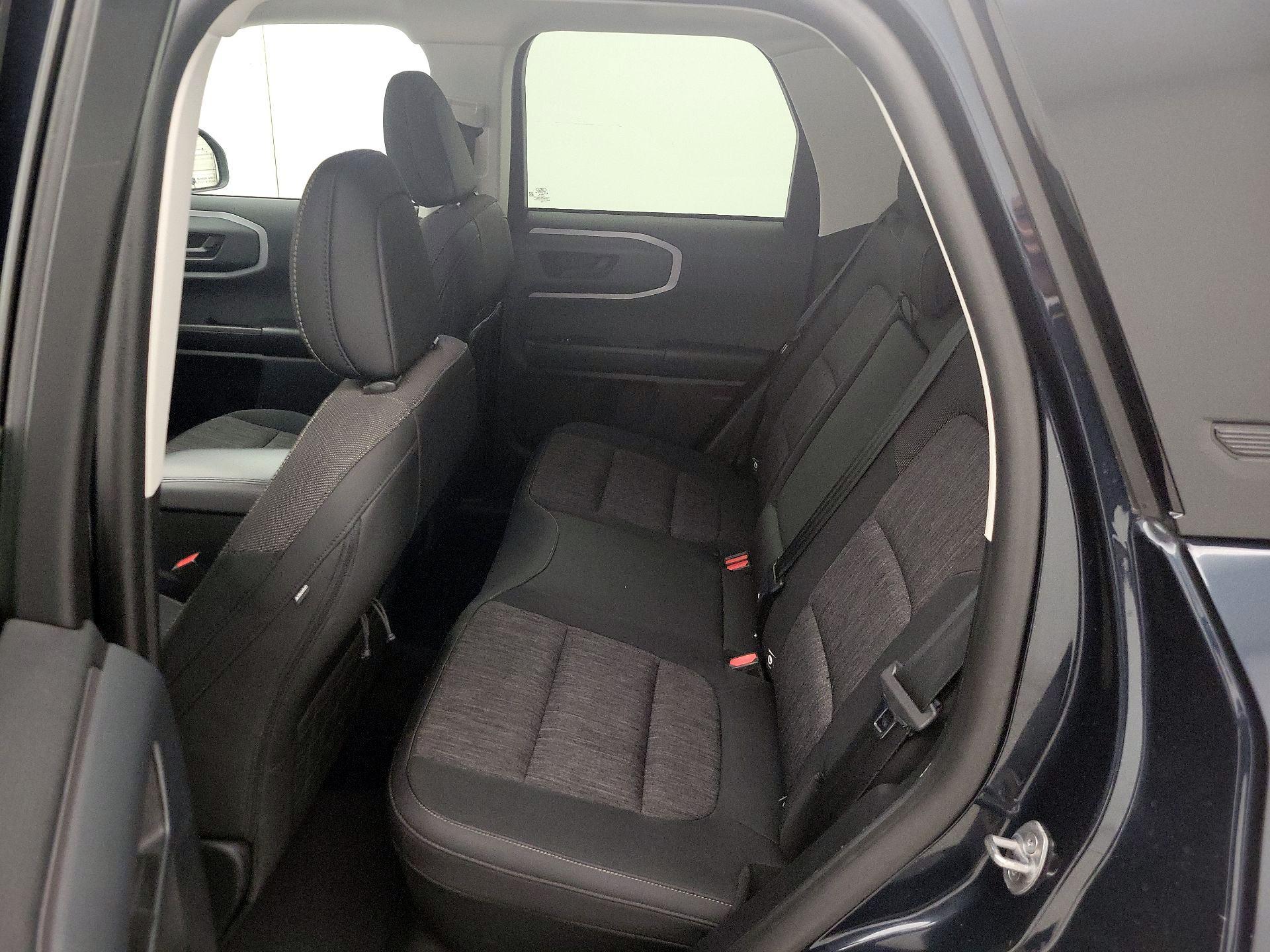 Thumbnail: 2022 Ford Bronco Sport - 19