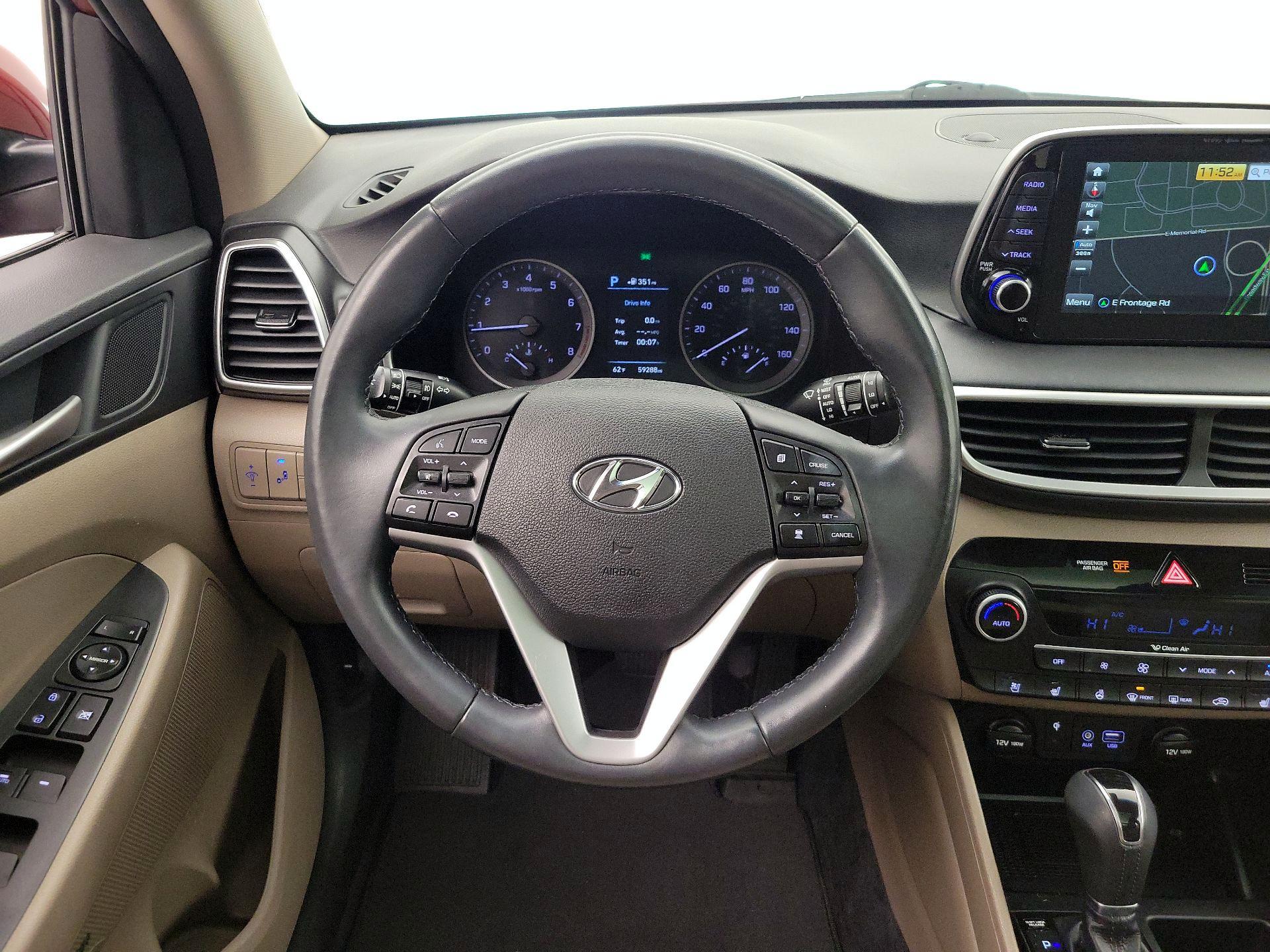 Thumbnail: 2020 Hyundai Tucson - 10