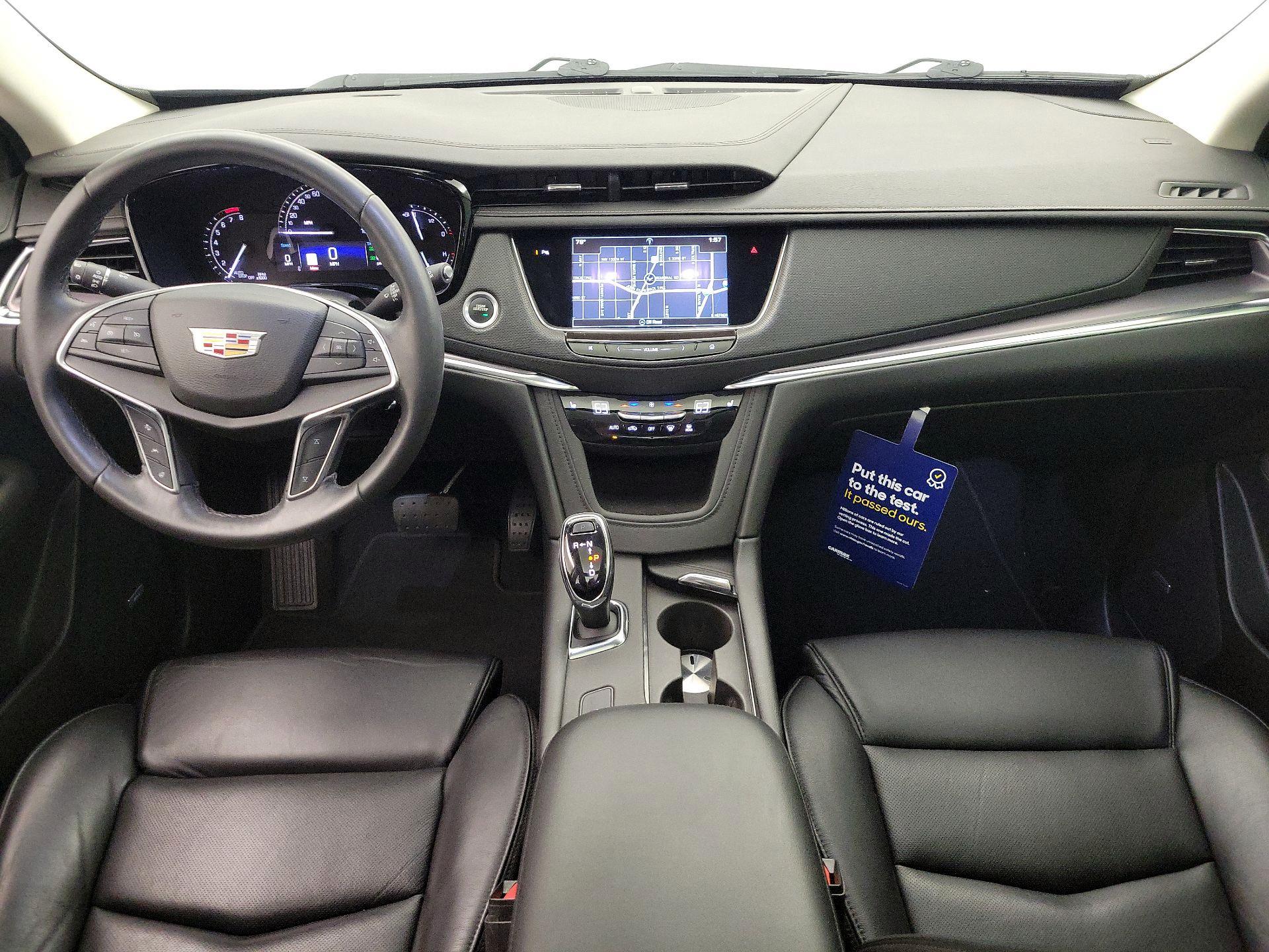 Thumbnail: 2017 Cadillac XT5 - 9