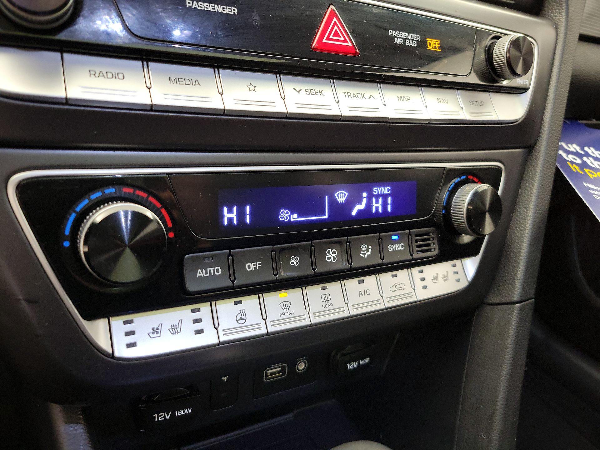 Thumbnail: 2018 Hyundai Sonata - 17