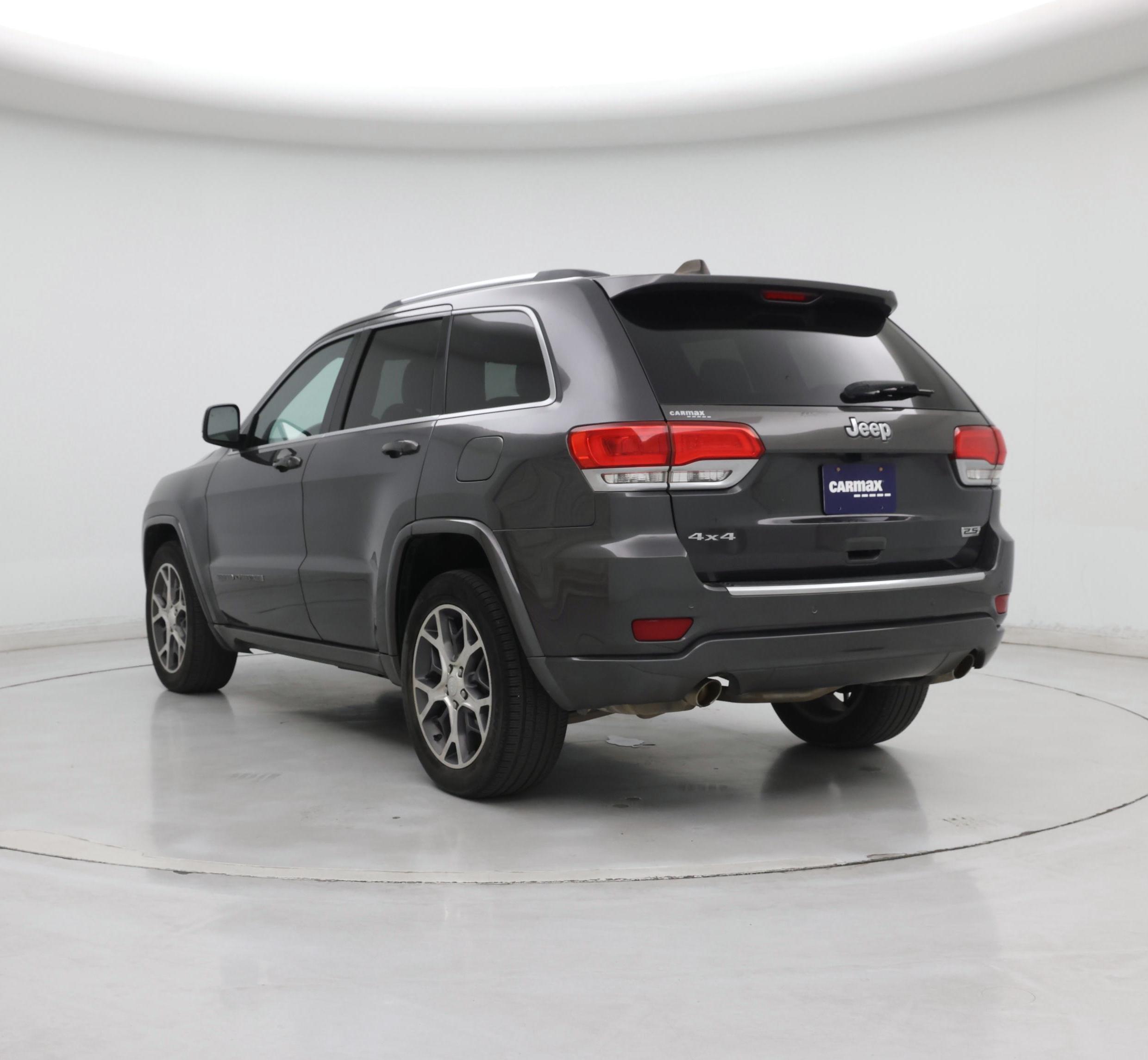 Thumbnail: 2018 Jeep Grand Cherokee - 2