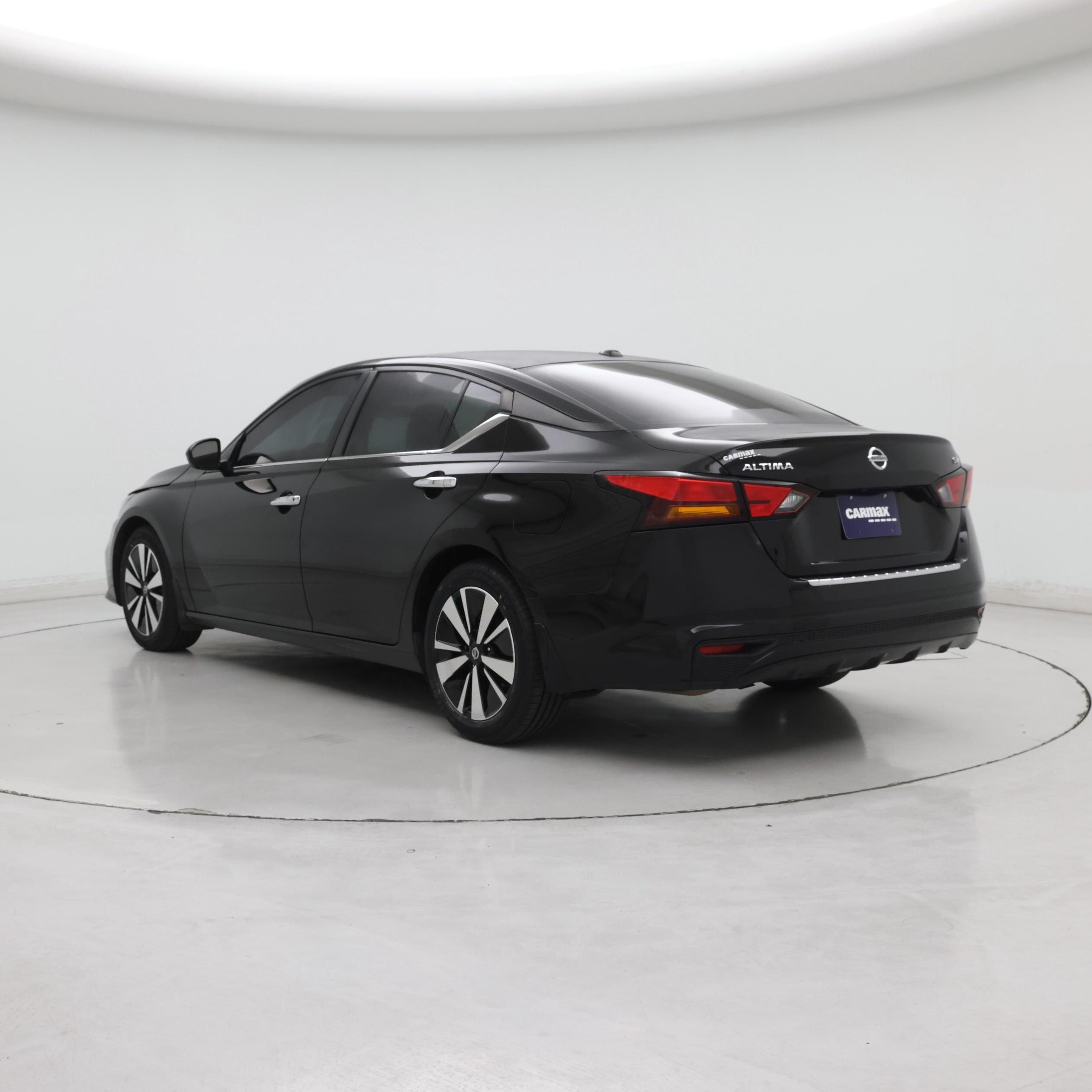 Thumbnail: 2022 Nissan Altima - 2