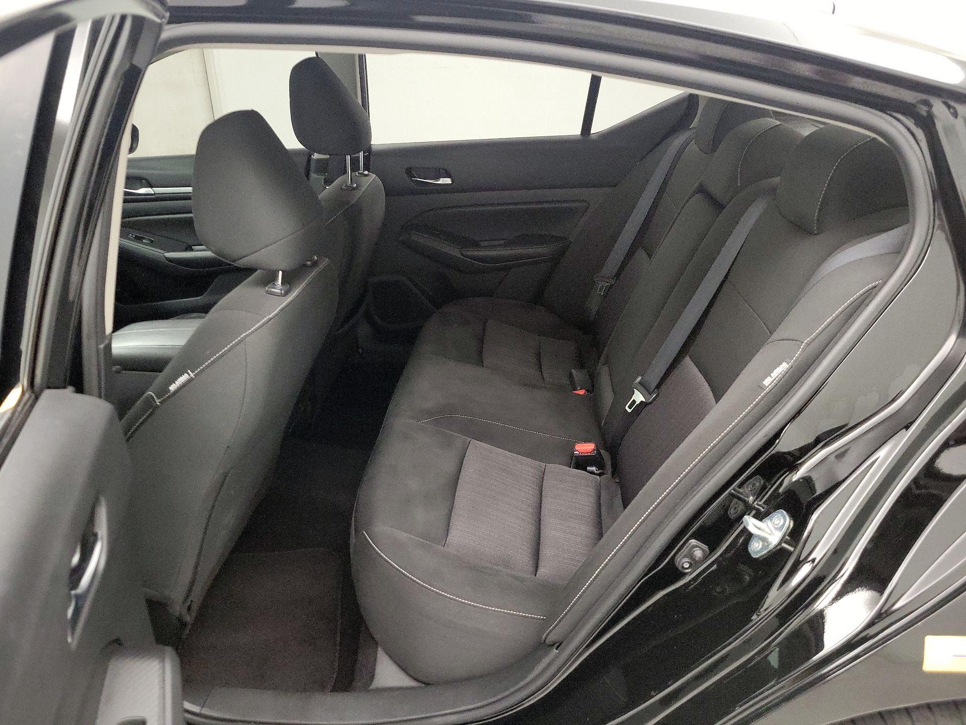 Thumbnail: 2022 Nissan Altima - 19