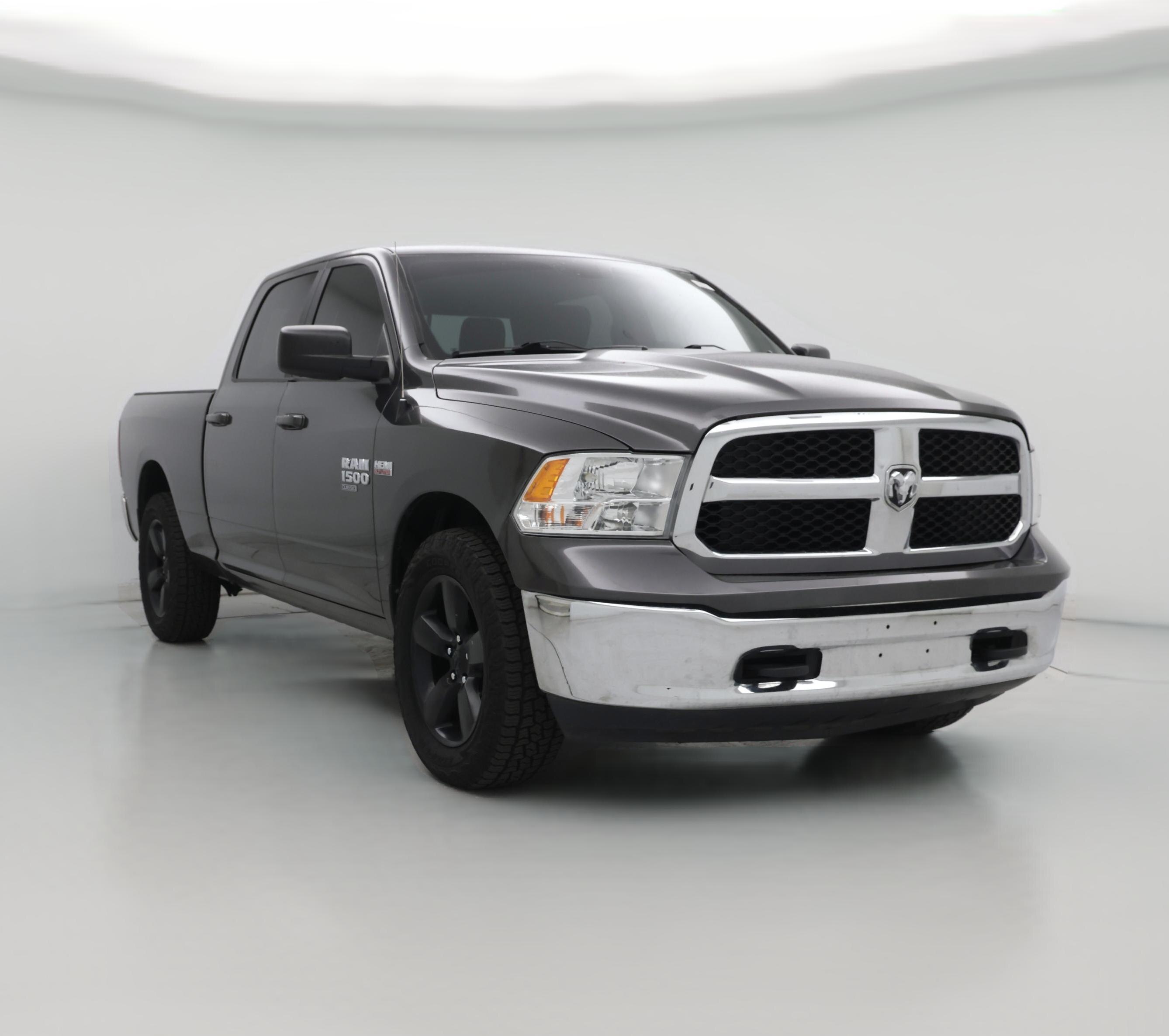 Thumbnail: 2020 RAM 1500 Classic - 1