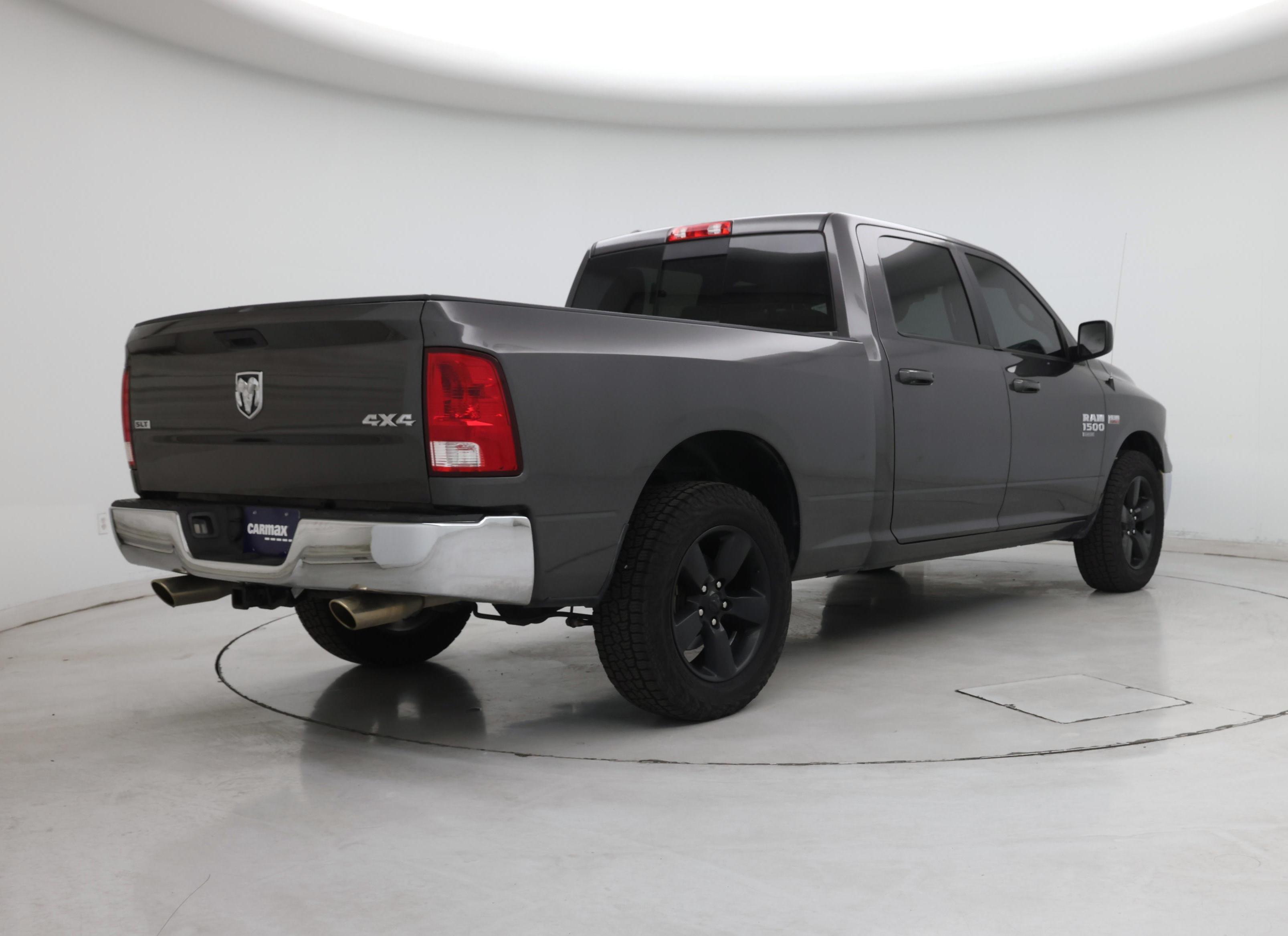 Thumbnail: 2020 RAM 1500 Classic - 8